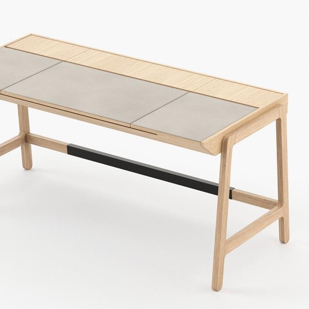Helmut Oak Schreibtisch im Zustand „Neu“ im Angebot in Paris, FR