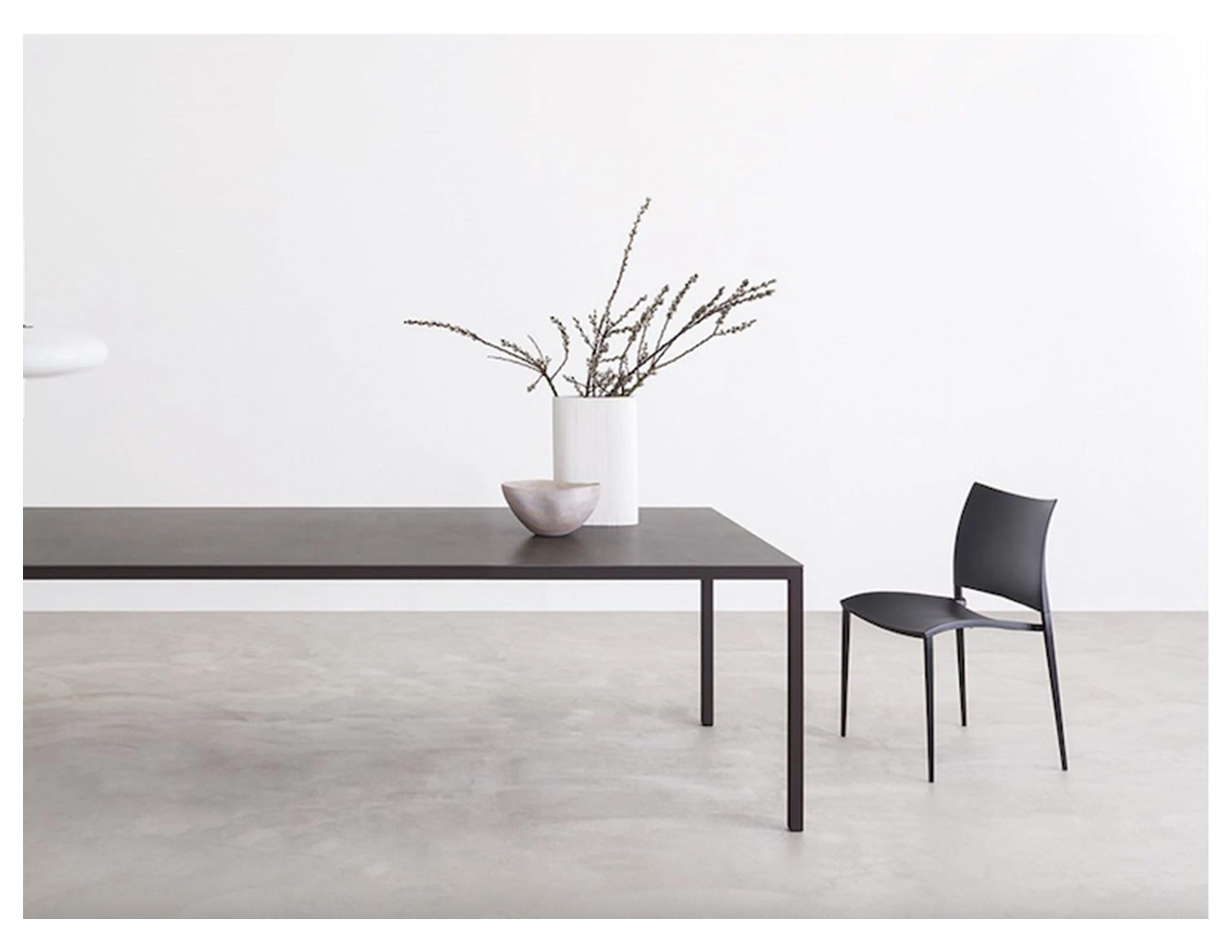 Customizable Desalto Helsinki 35 Home Ceramic Top Table by Caronni + Bonanomi For Sale 4