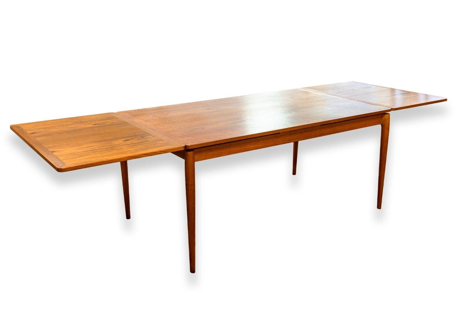 Mid-Century Modern Heltborg Mobler Domus Danica Danish MCM Rosewood Extendable Dining Room Table