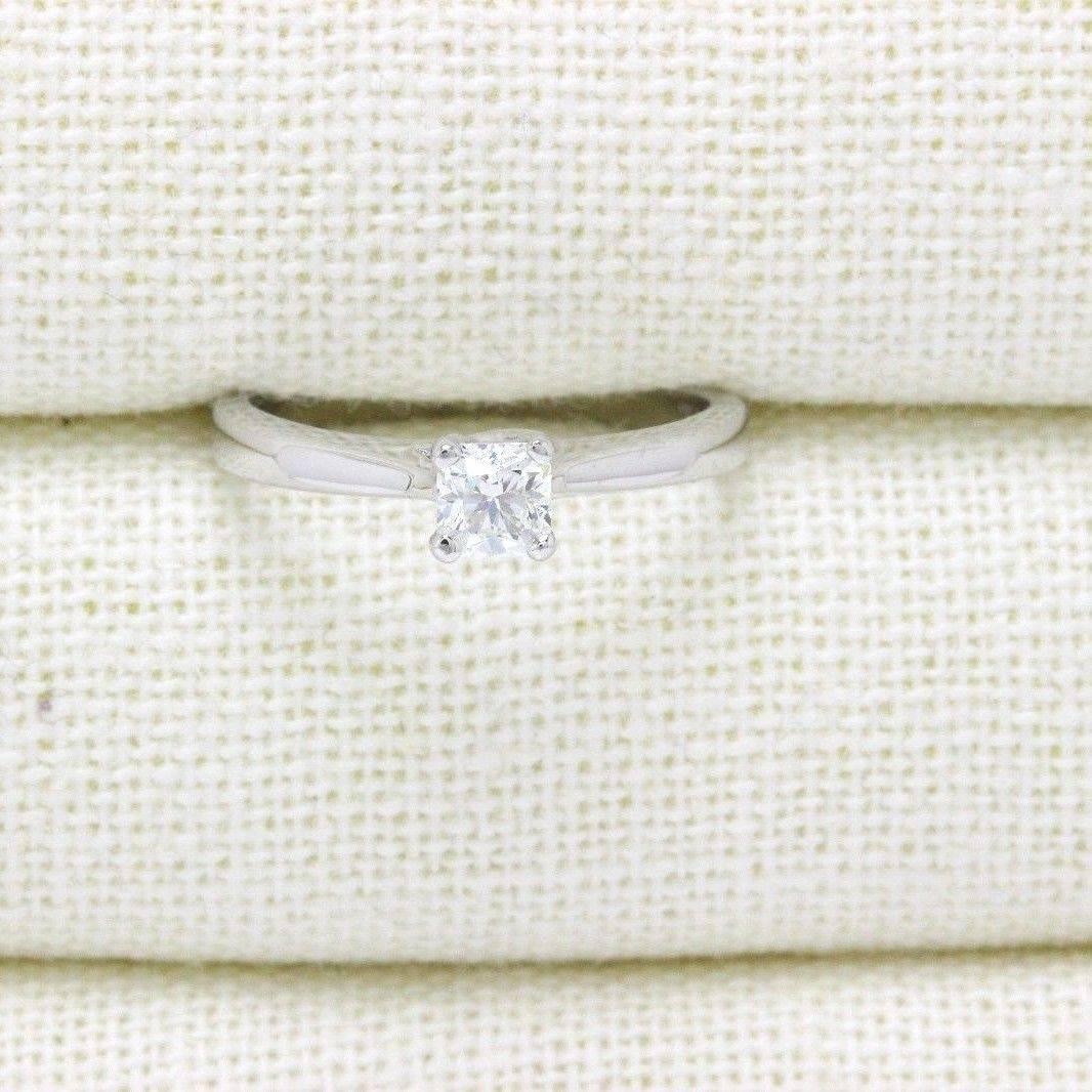 Radiant Cut Helzberg Ideal Square Diamond Ring 0.45 Carat H VS2 18 Karat White Gold For Sale