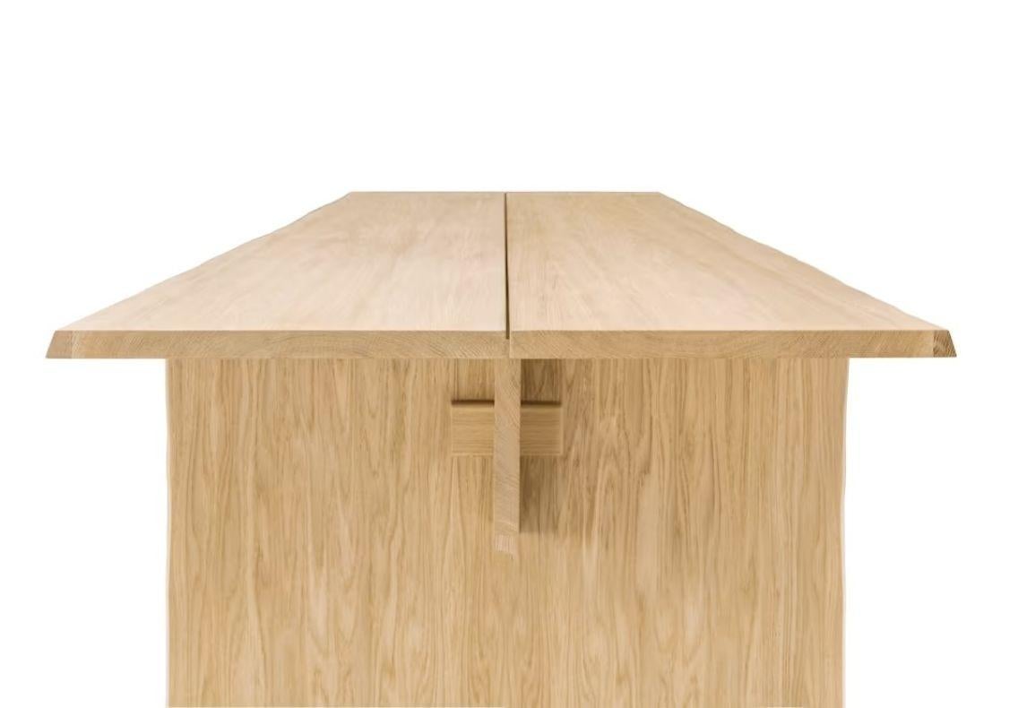 Mid-Century Modern Hem Bookmatch Dining Table en vente