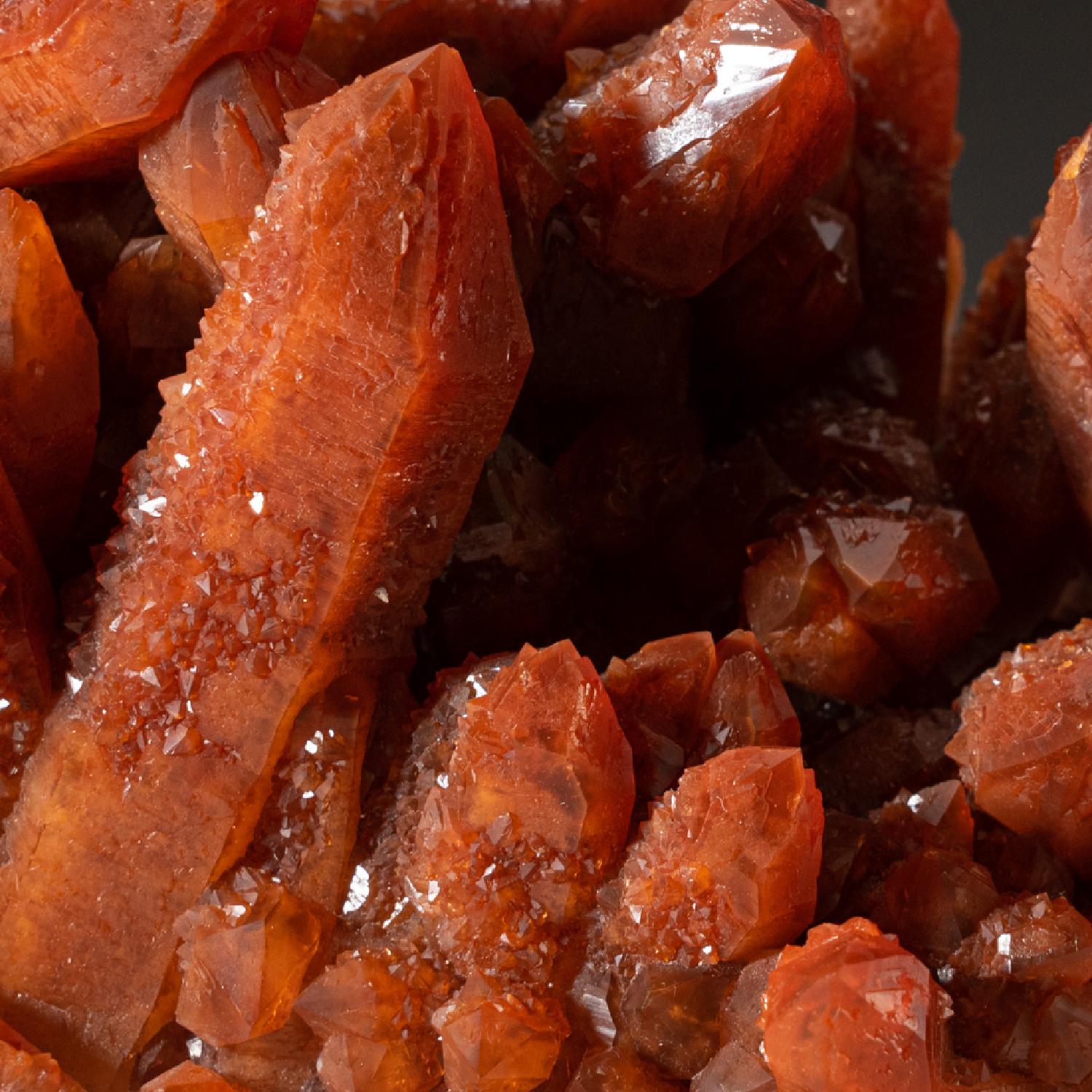 XVIIIe siècle et antérieur Minéral hématite et grappe de cristal de quartz du Maroc en vente