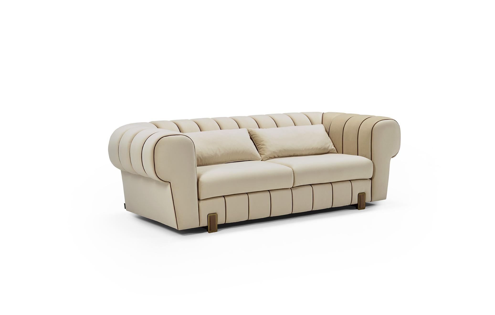 HEMINGWAY II Sofa mit gesteppter Rückenlehne und Armlehnen (Portugiesisch) im Angebot