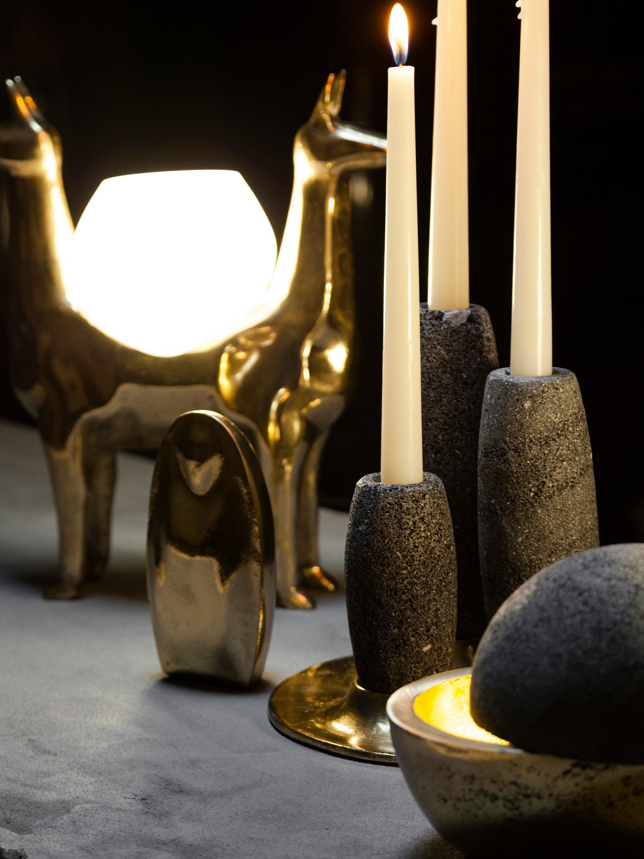 HEMISFERIO Table Lamp in Casted Bronze and Volcanic Stone by ANDEAN, In Stock For Sale 4