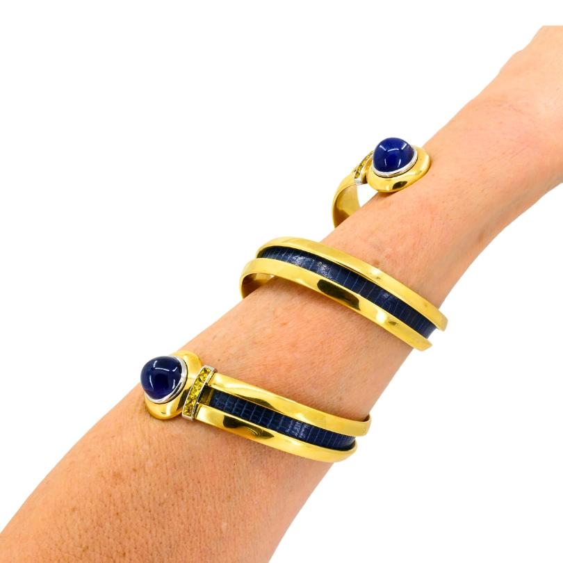Bracciale Hemmerle Spiral Design Oro 18k Zaffiro Pelle Estate Jewelry in vendita 4