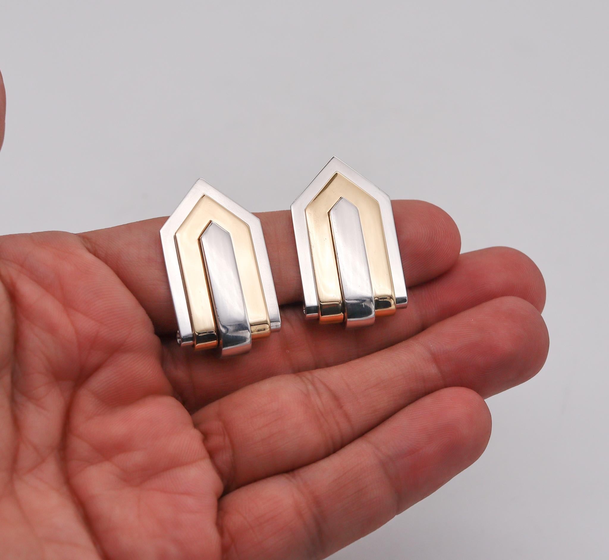 Hemmerle Munich 1970 Geometric Pair of Dress Clips in 18Kt Gold and Platinum For Sale 1