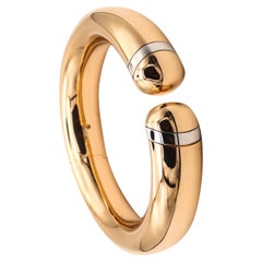 Geometrisches Minimalismus-Manschettenarmband aus 18 Karat Gold und Platin von Hemmerle München