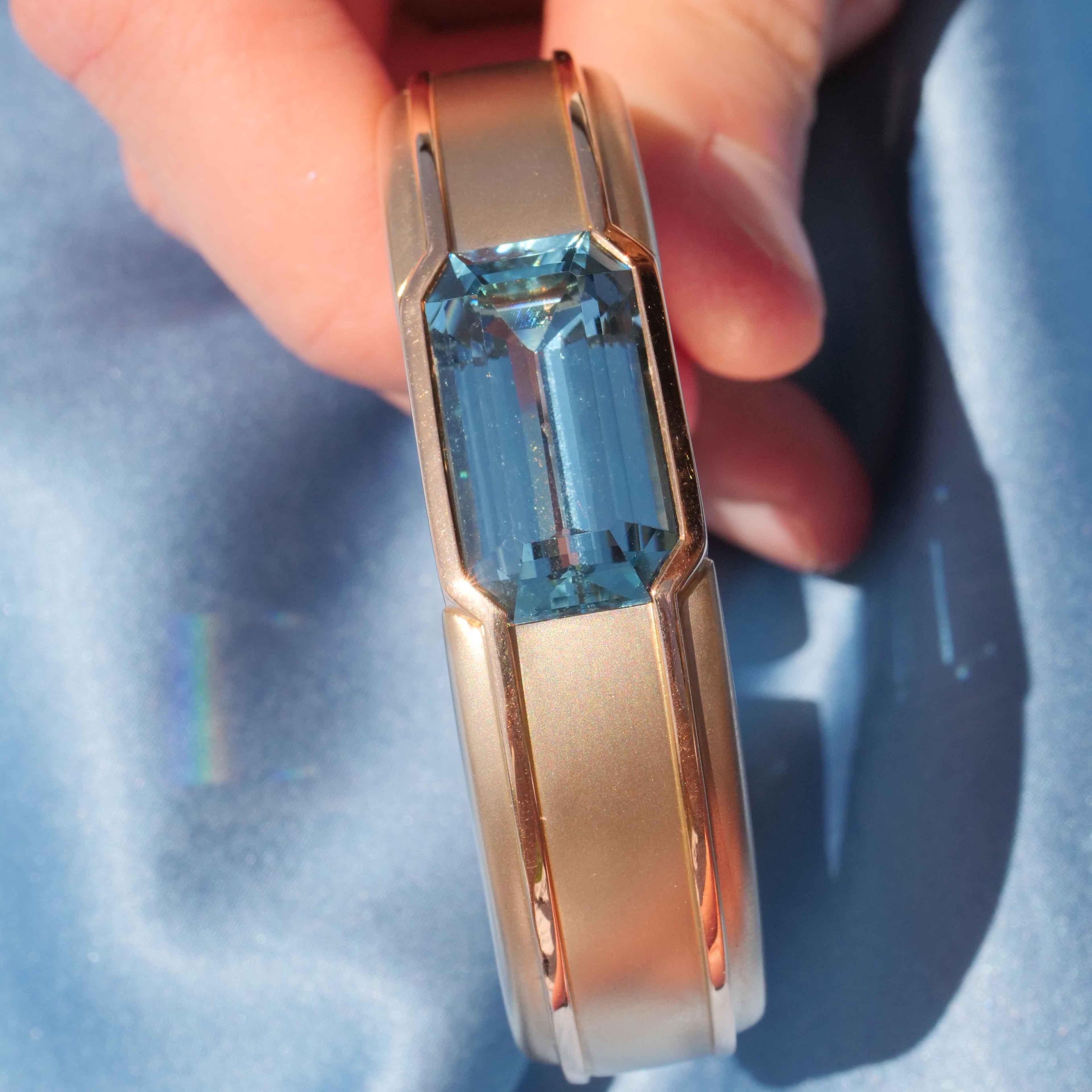 A stunning pair of bracelet and ring, created in Munich Germany by the jewelry house of Hemmerle, back in the 1990's.  Hemmerle jewelry pieces are rare and very hard to find. 
The craftsmanship and assembling of this pair are really extraordinary.