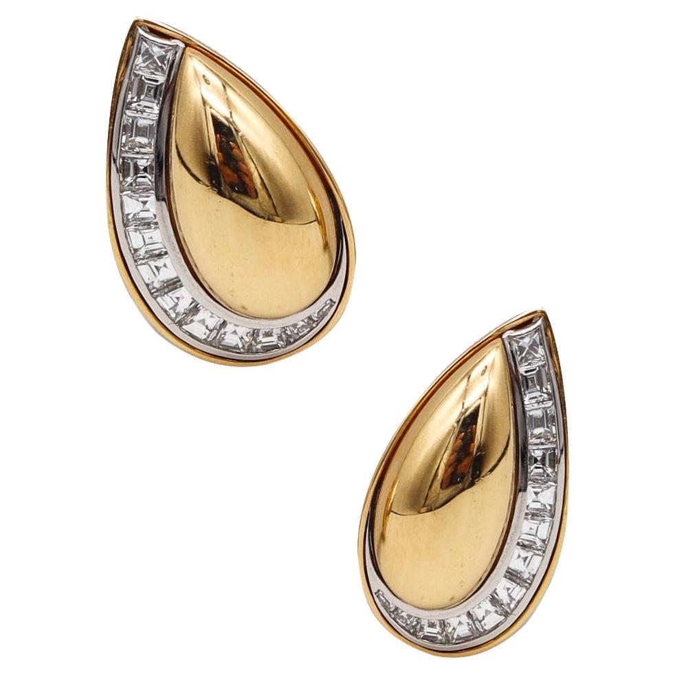 Hemmerle Munich Clips Earrings in 18kt Gold and Platinum with 3.12ctw Diamonds For Sale