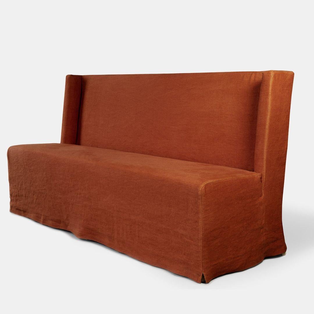 Moderne Banc de salle à manger tapissé d'ourlet et de lin, fabriqué sur mesure en Espagne en vente