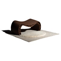 HEMPLA is a Meditation Set made of 3Dprinted Hemp with a handwoven hemp-wool rug