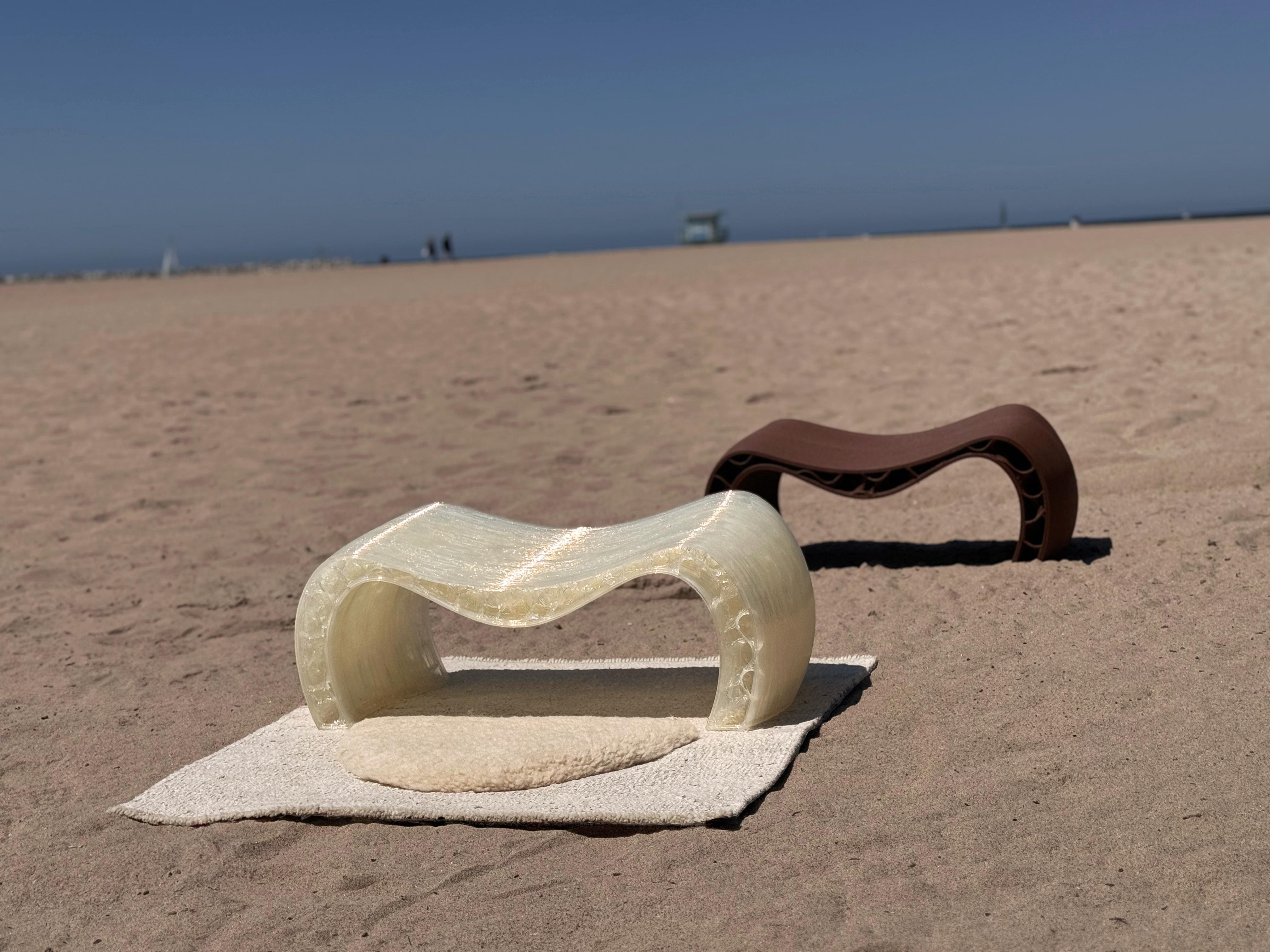 HEMPLAII Meditation seat of 3D printed sugar with a hand-woven hemp and wool rug For Sale 2