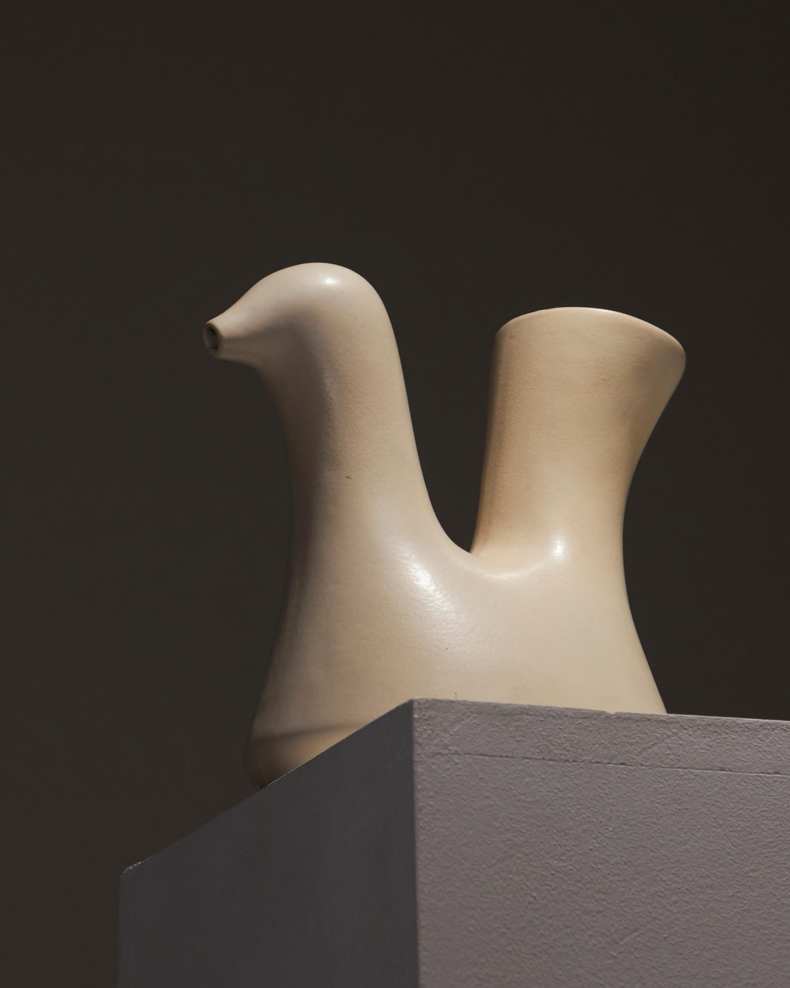 Vaso a brocca in ceramica 