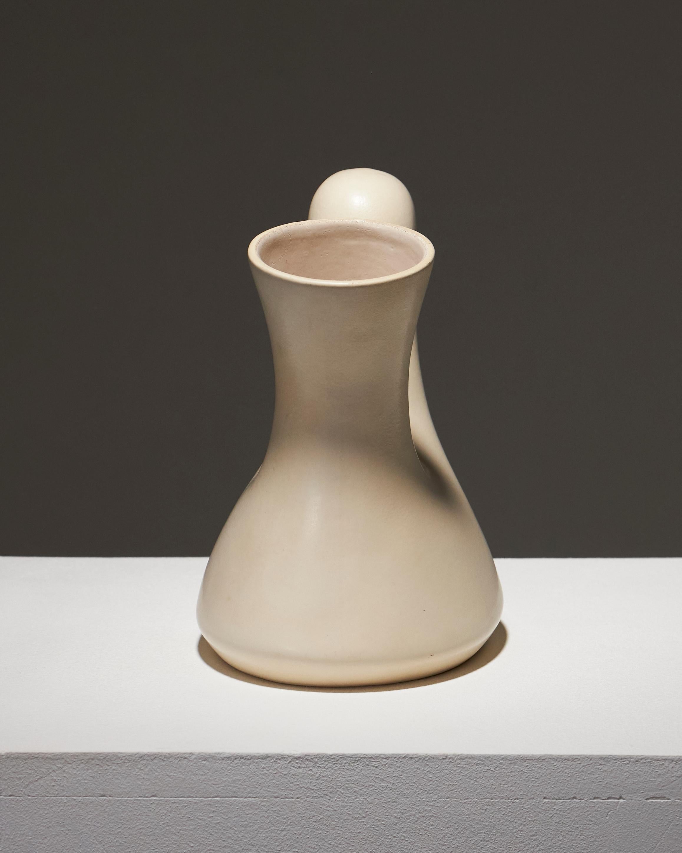 Vaso a brocca in ceramica 