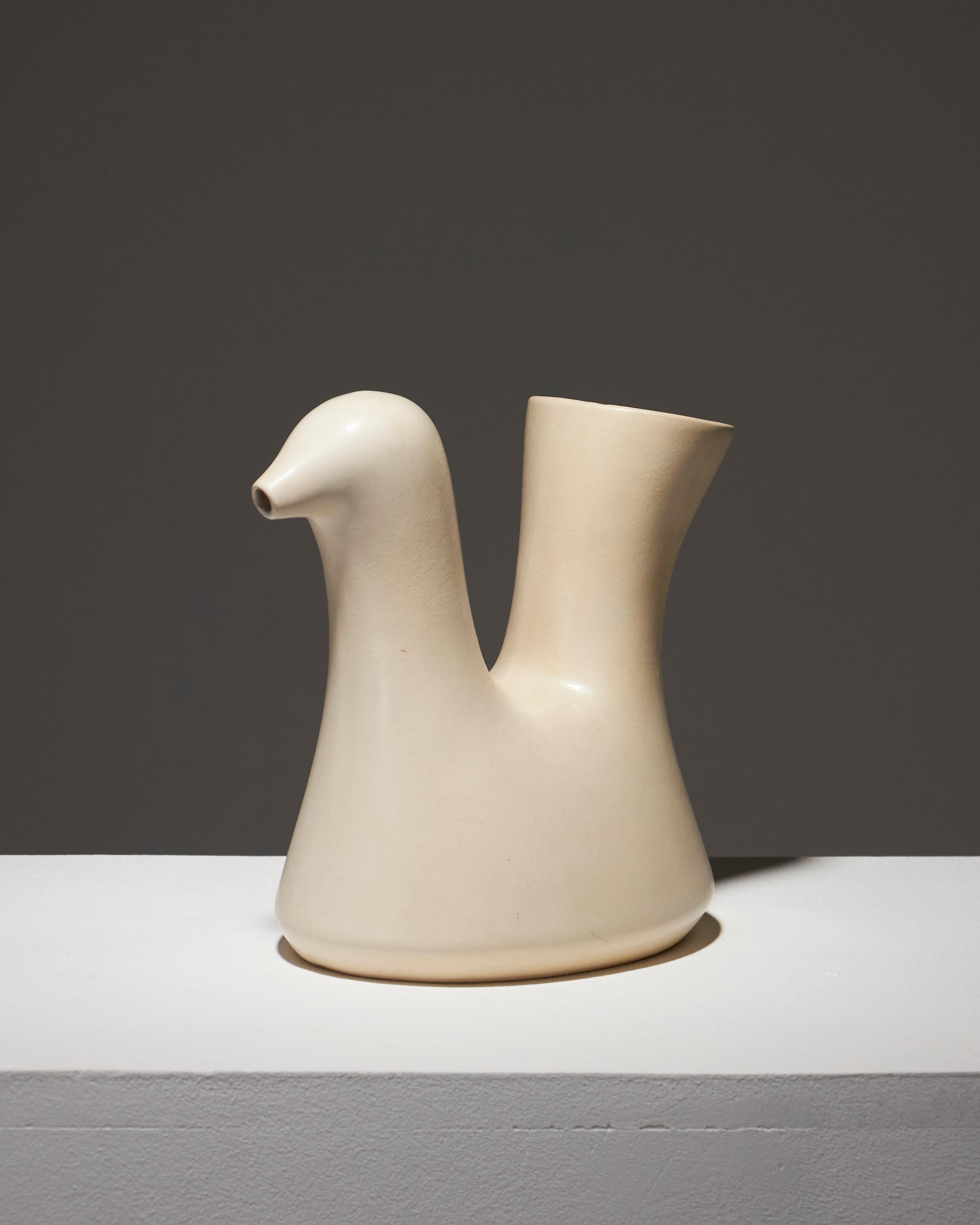 Vaso a brocca in ceramica 