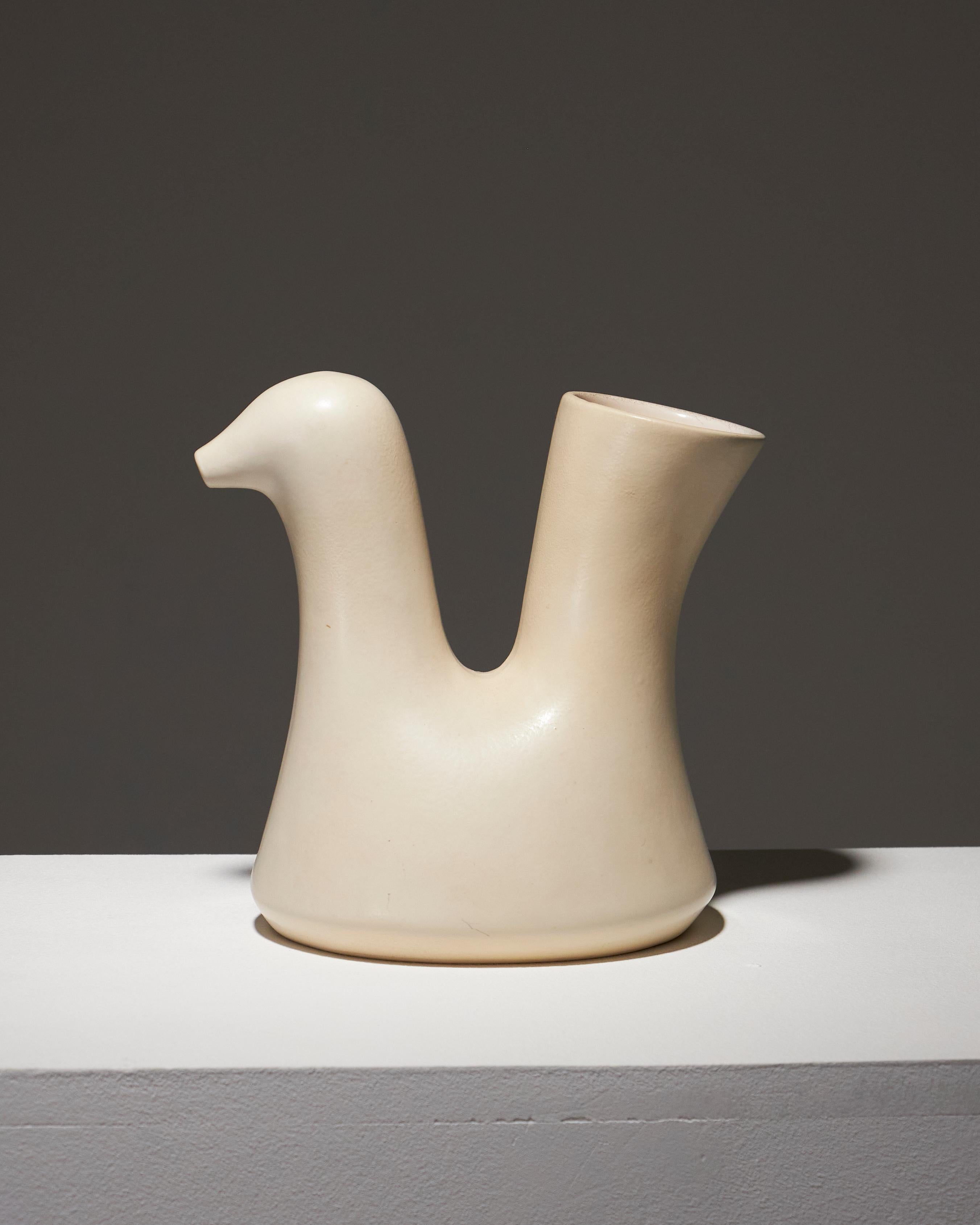 Vaso a brocca in ceramica 