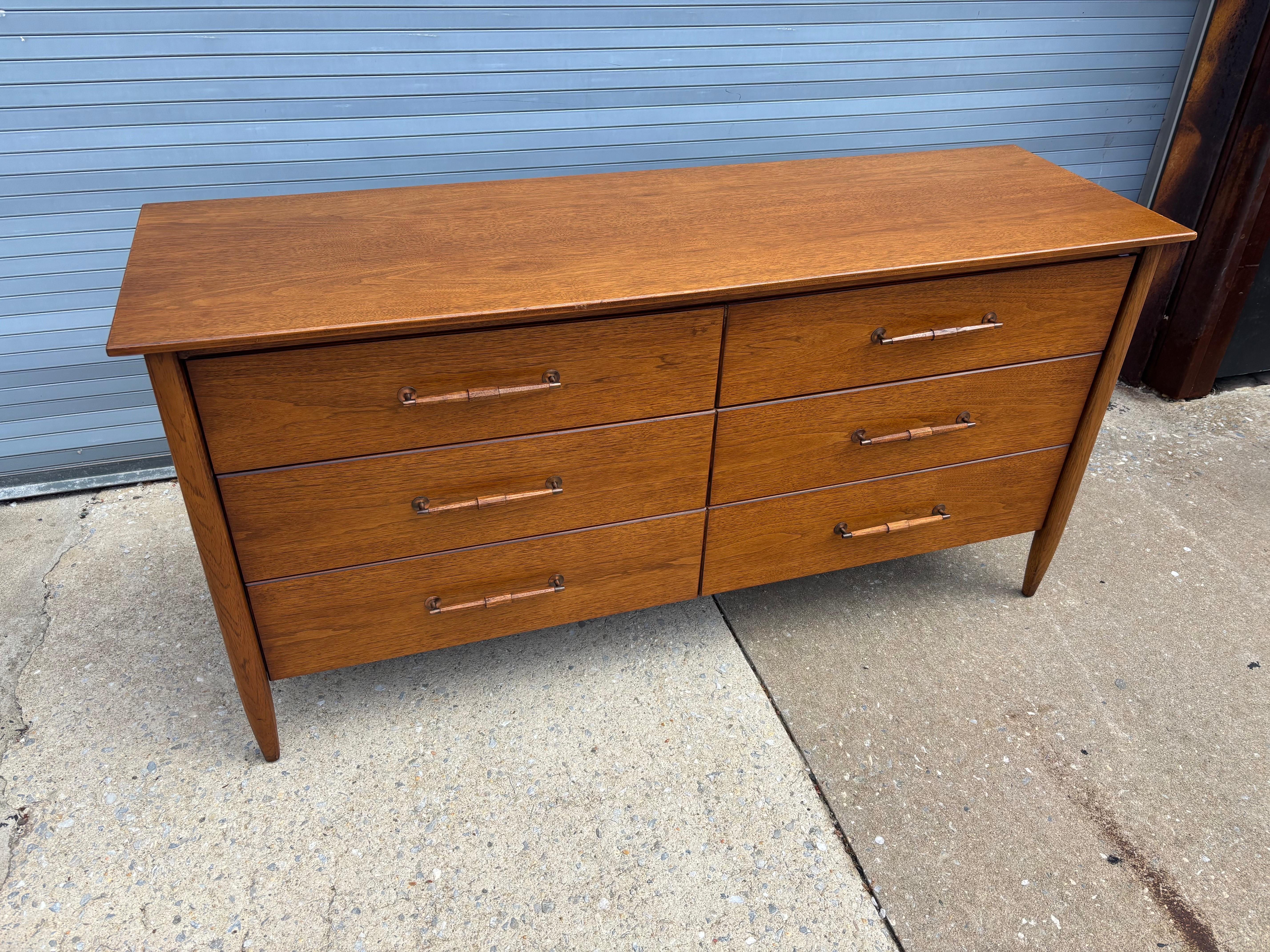 Mid-Century Modern Hendredon 6 Drawer Walnut Low Dresser For Sale
