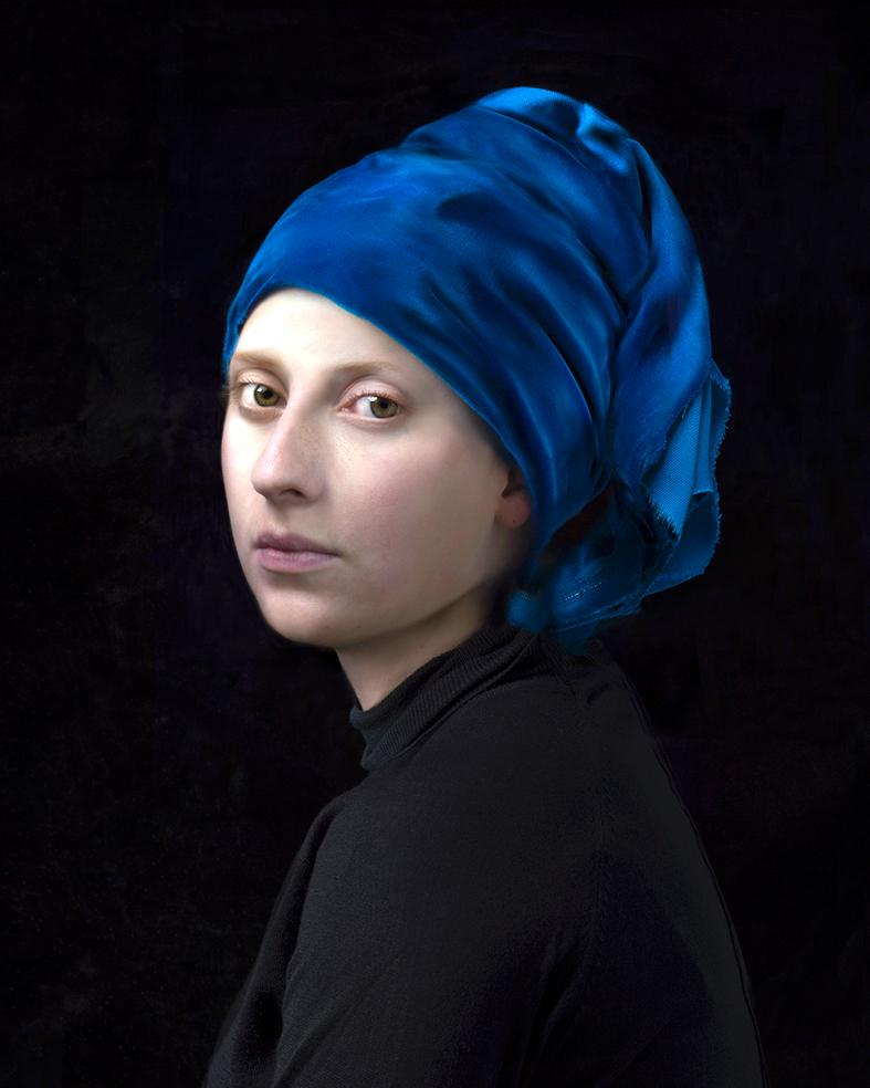 Color Photograph Hendrik Kerstens - Turban bleu 50x60