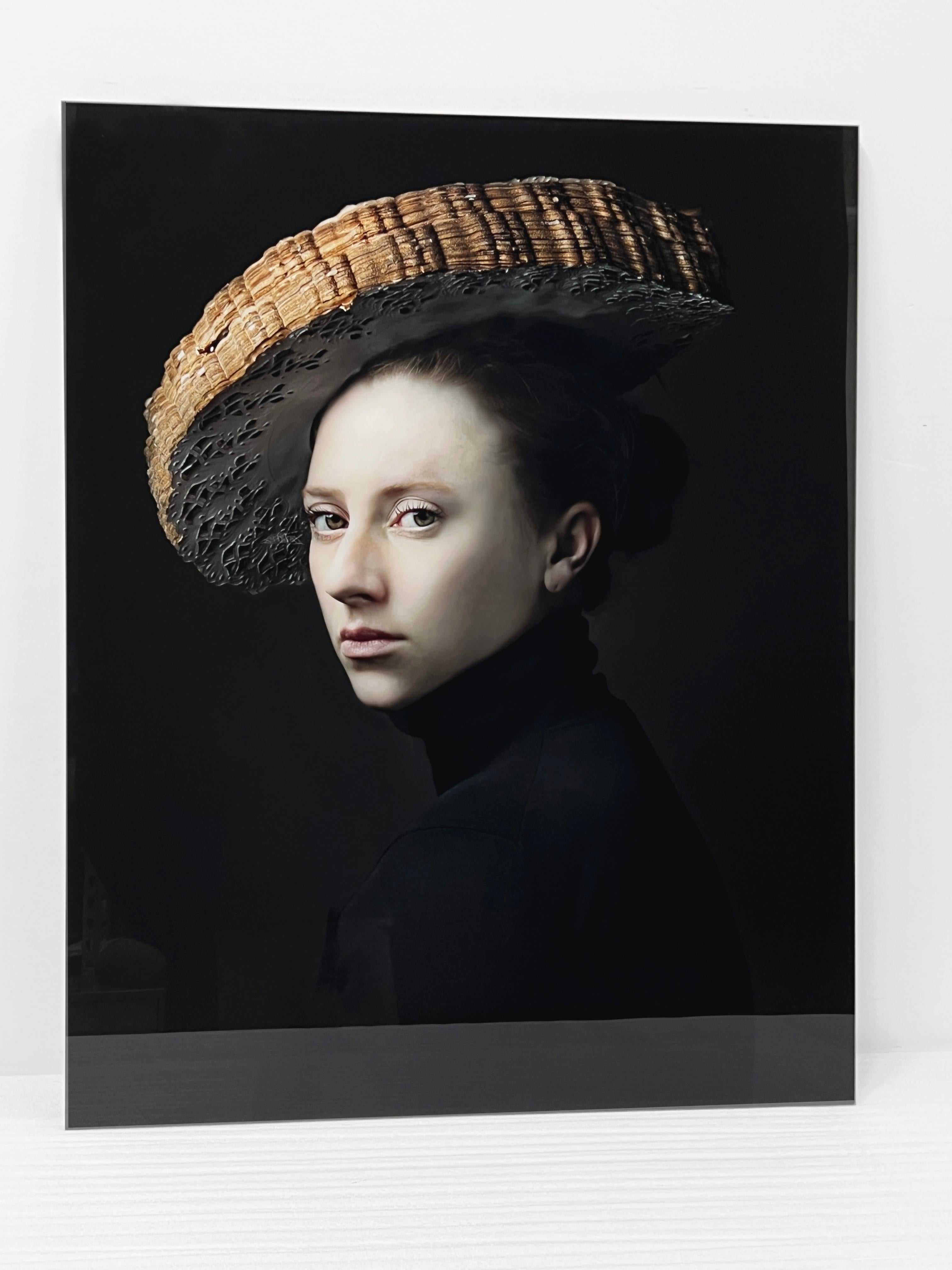 Goldener Tortenhut – Photograph von Hendrik Kerstens