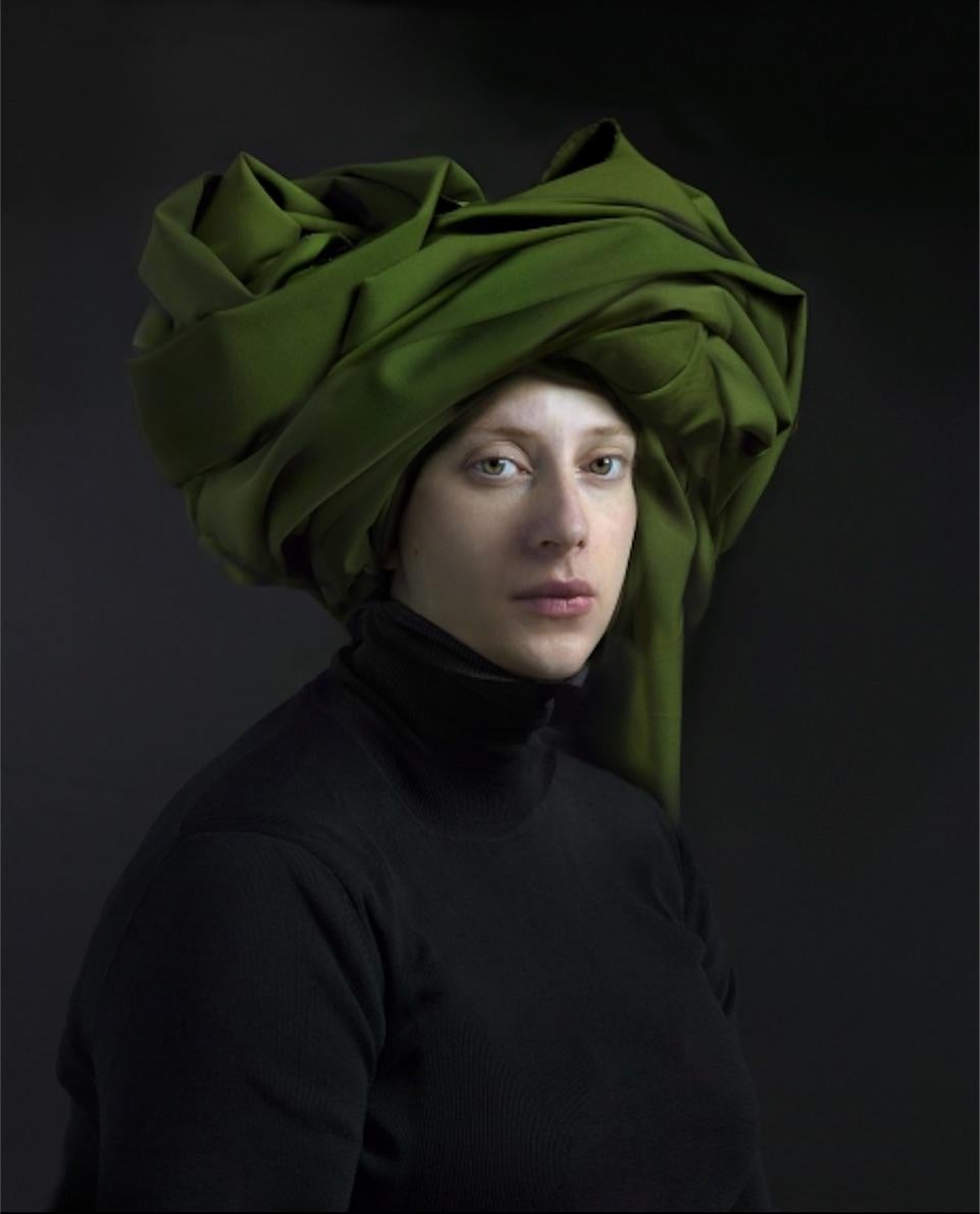 Hendrik Kerstens Portrait Photograph - Green Turban