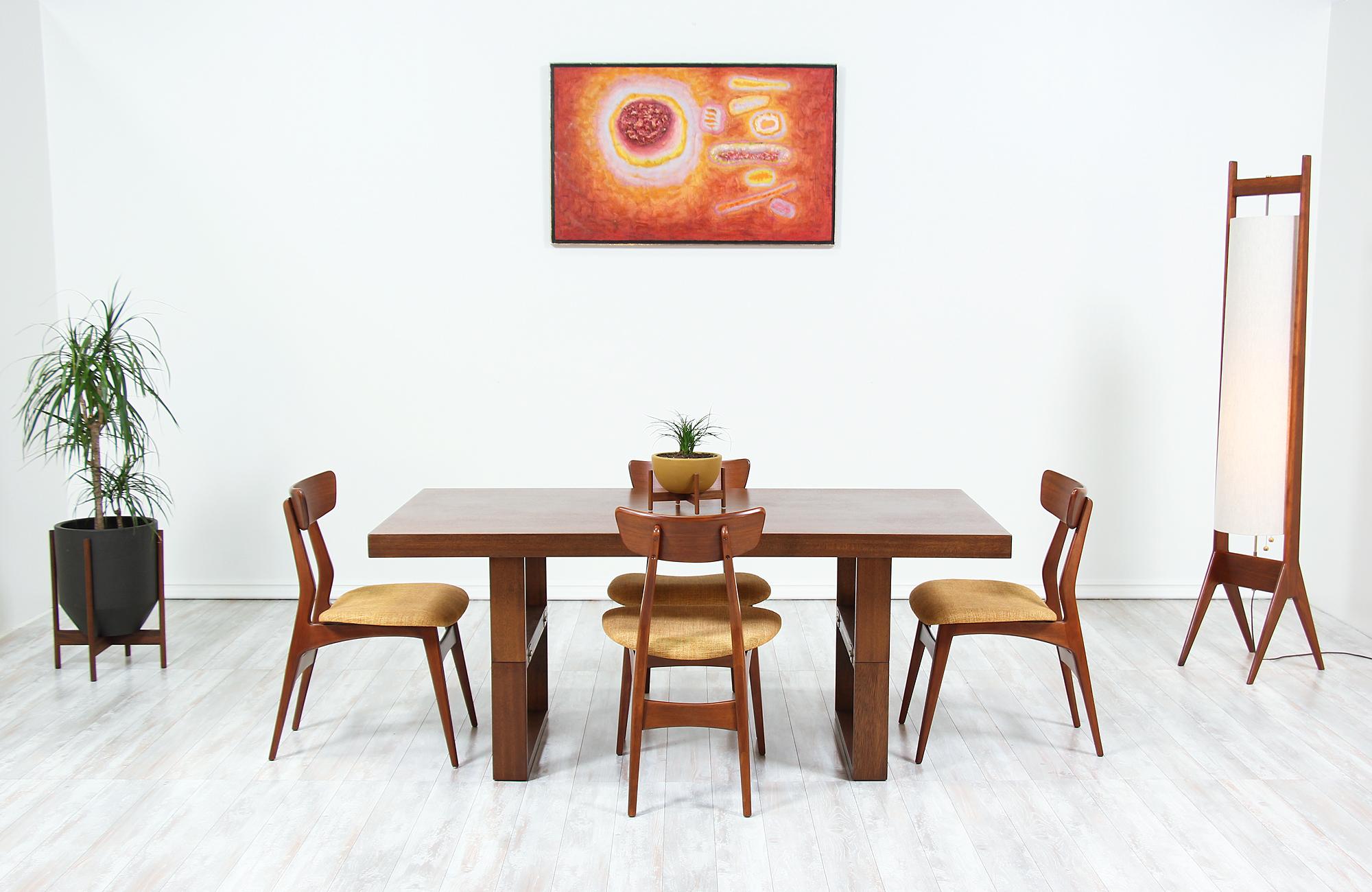 Hendrik Van Keppel and Taylor Green Camel Table for Brown Saltman In Excellent Condition In Los Angeles, CA