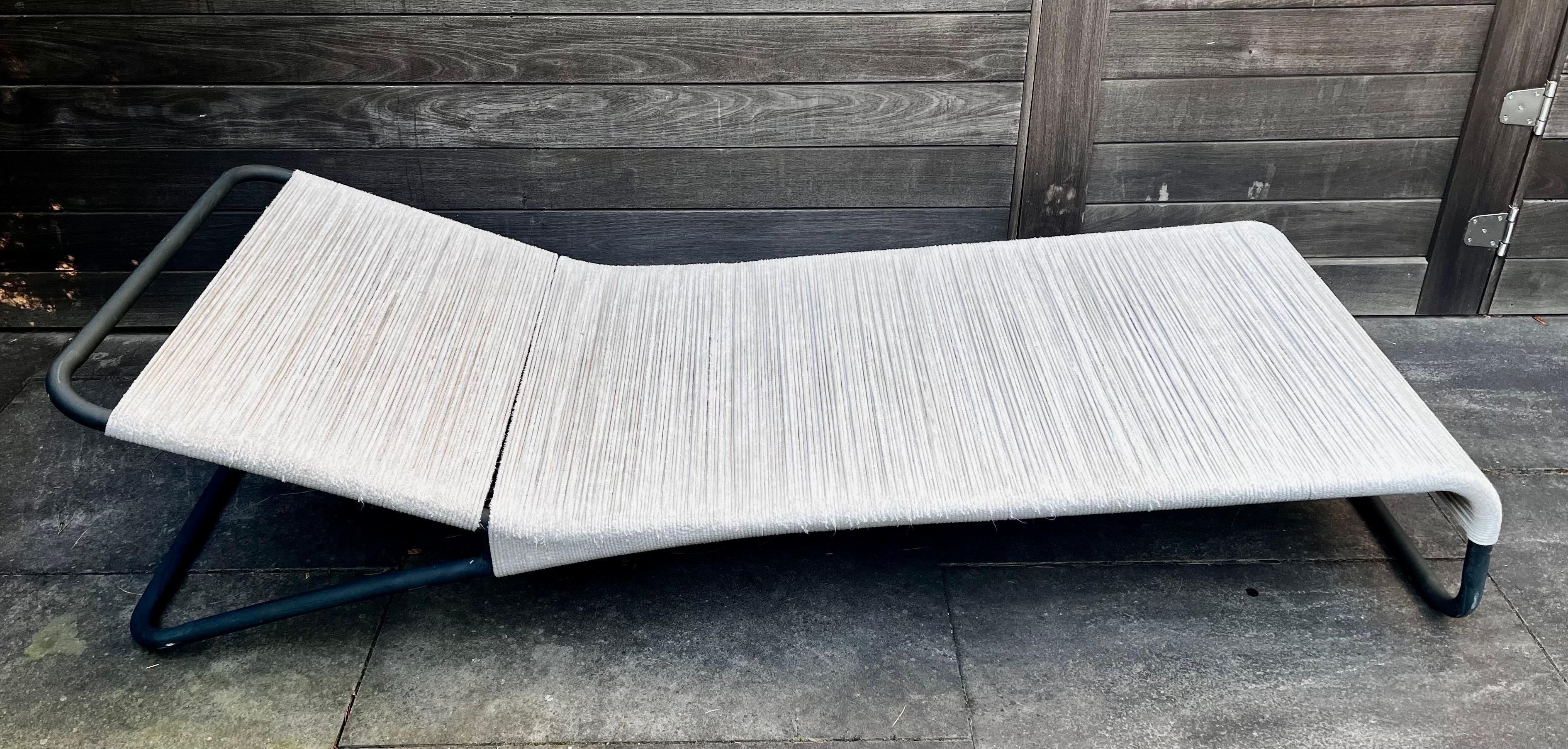 Mid-Century Modern Chaise longue de terrasse extérieure Hendrik Van Keppel-Green par Brown Greppel-Green en vente