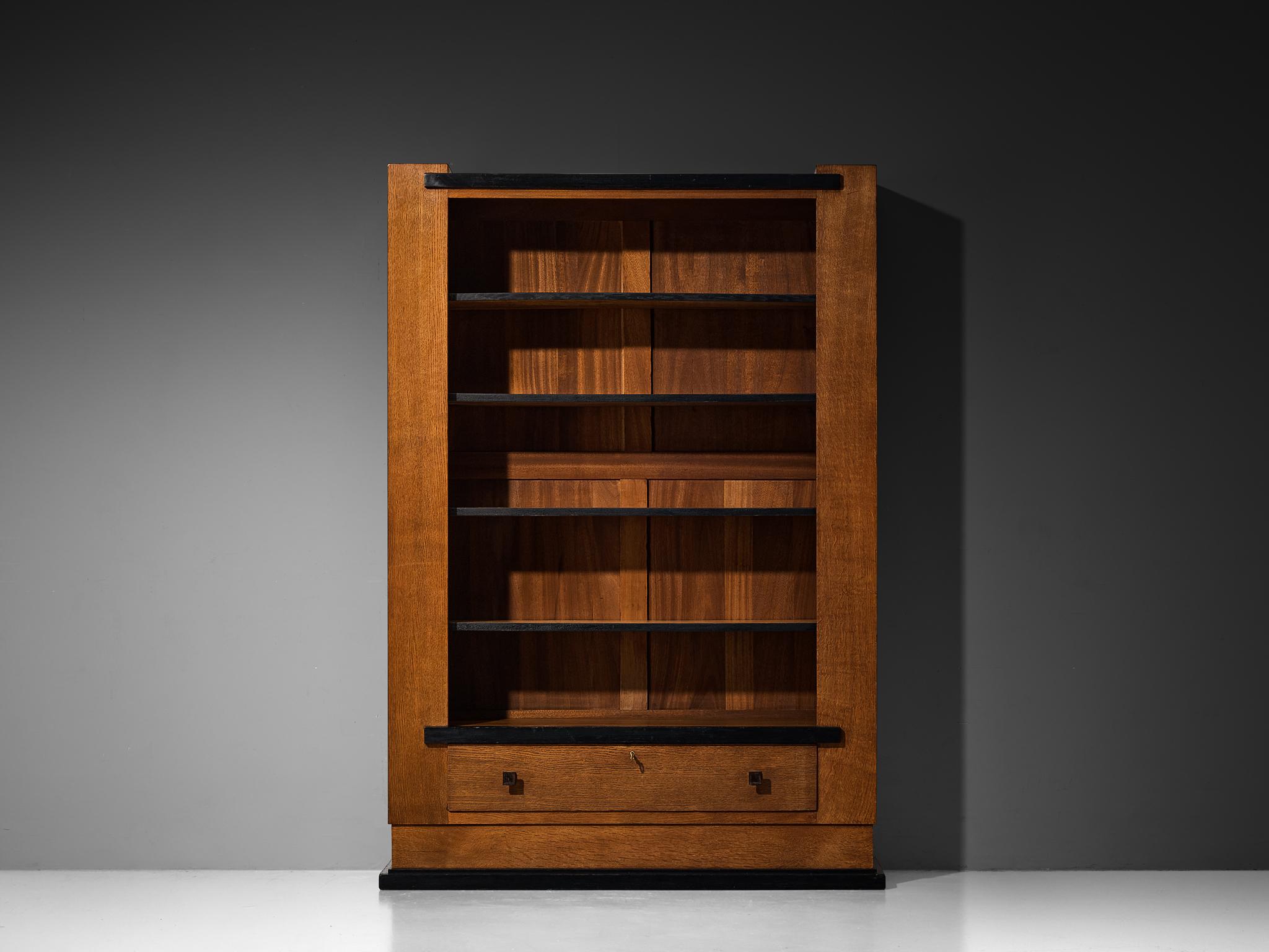Dutch Hendrik Wouda for Pander Art Deco Bookshelf in Oak For Sale