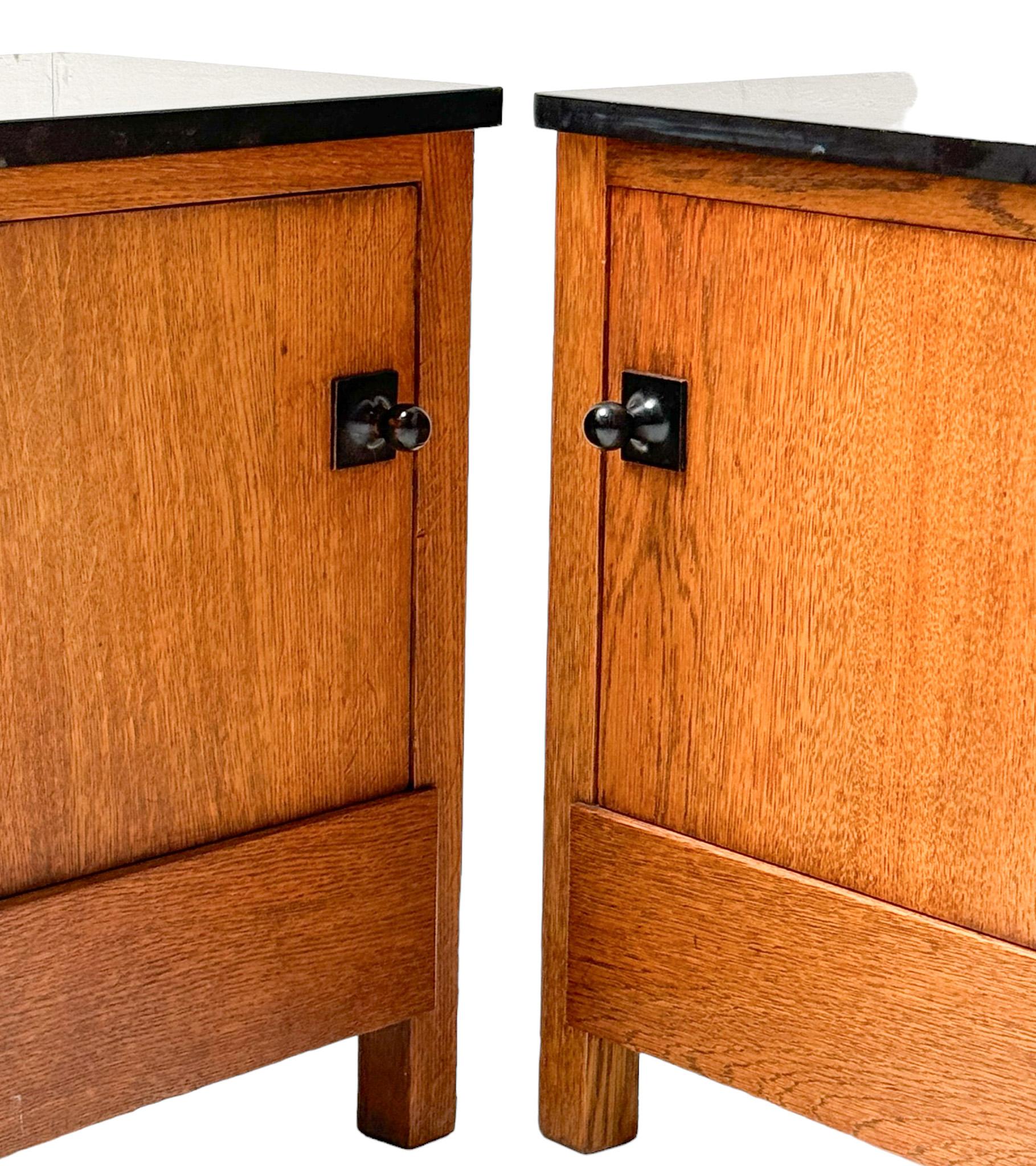 Hendrik Wouda Pair of Art Deco Modernist Nightstands for Pander, 1924 8