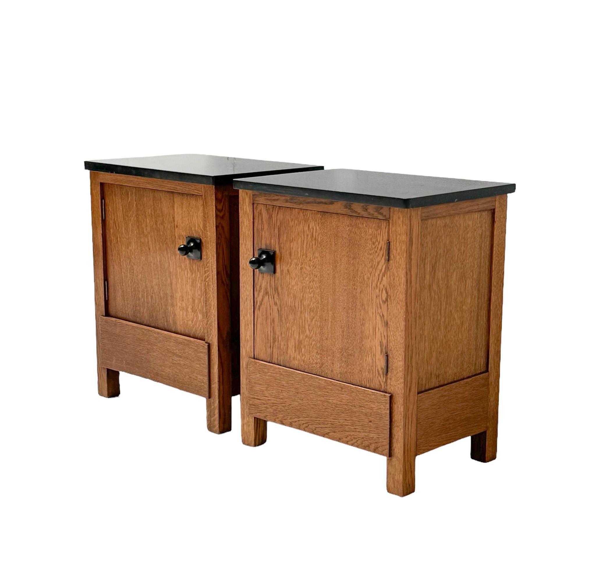 Dutch Hendrik Wouda Pair of Art Deco Modernist Nightstands for Pander, 1924