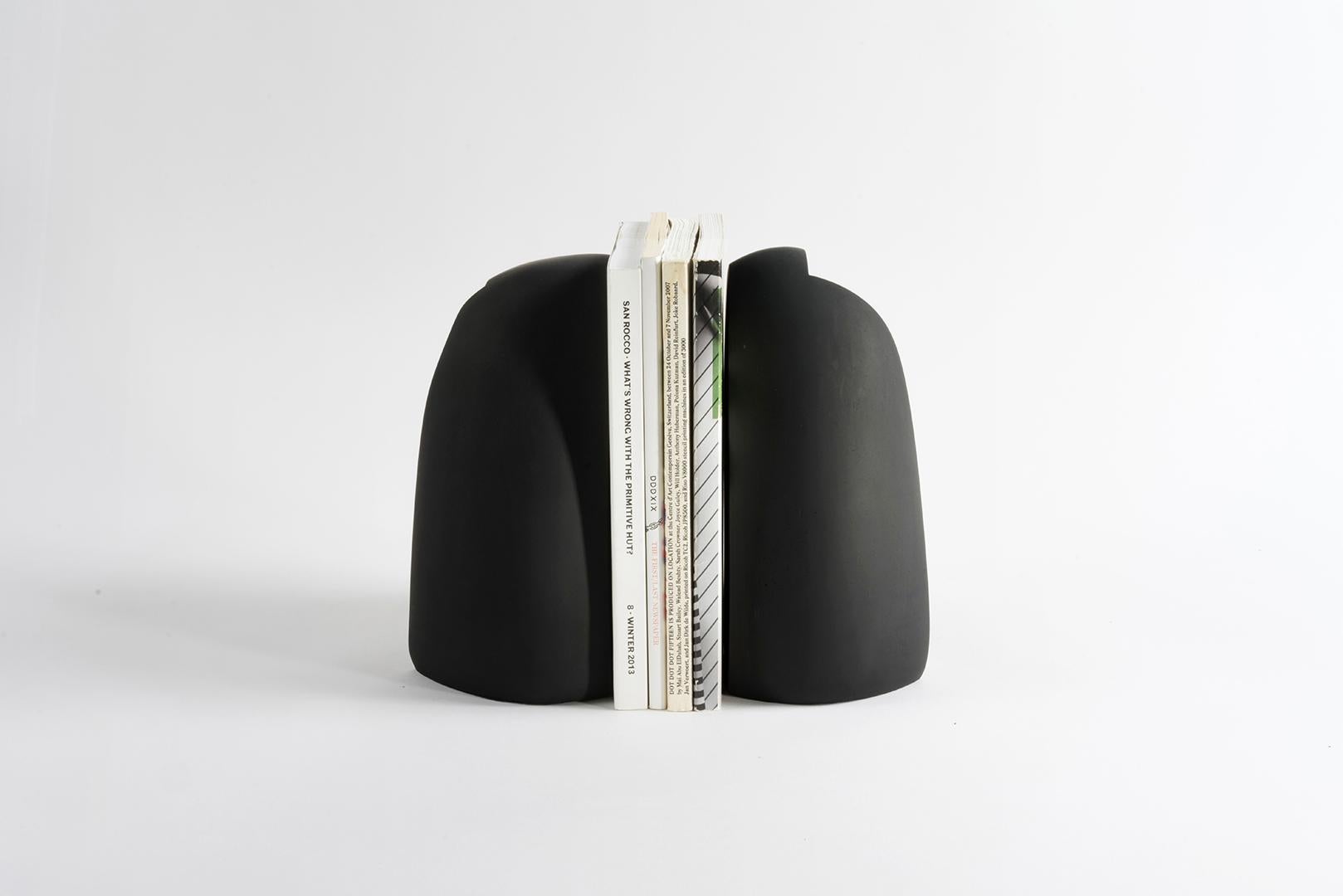 Contemporary Henge Bookend, Set of 2 Black Concrete Pieces by UMÉ Studio For Sale
