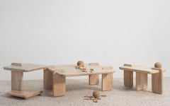 Table basse Hengra Base en Ash Wood et plateau en porcelaine de travertin