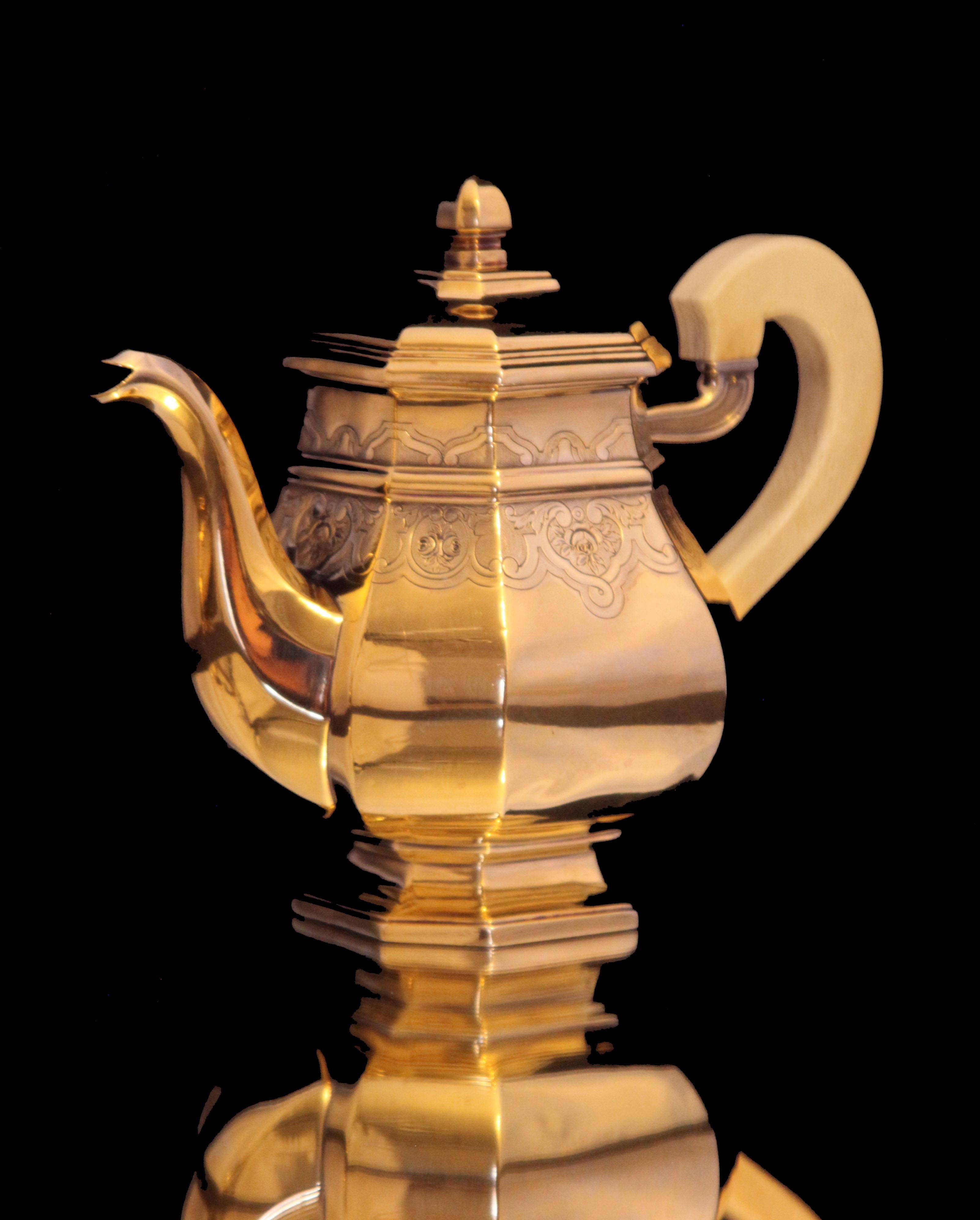 Henin & Cie - 5pc. ¡Juego de Té Antique French Vermeil + Envoltorios! en venta 5