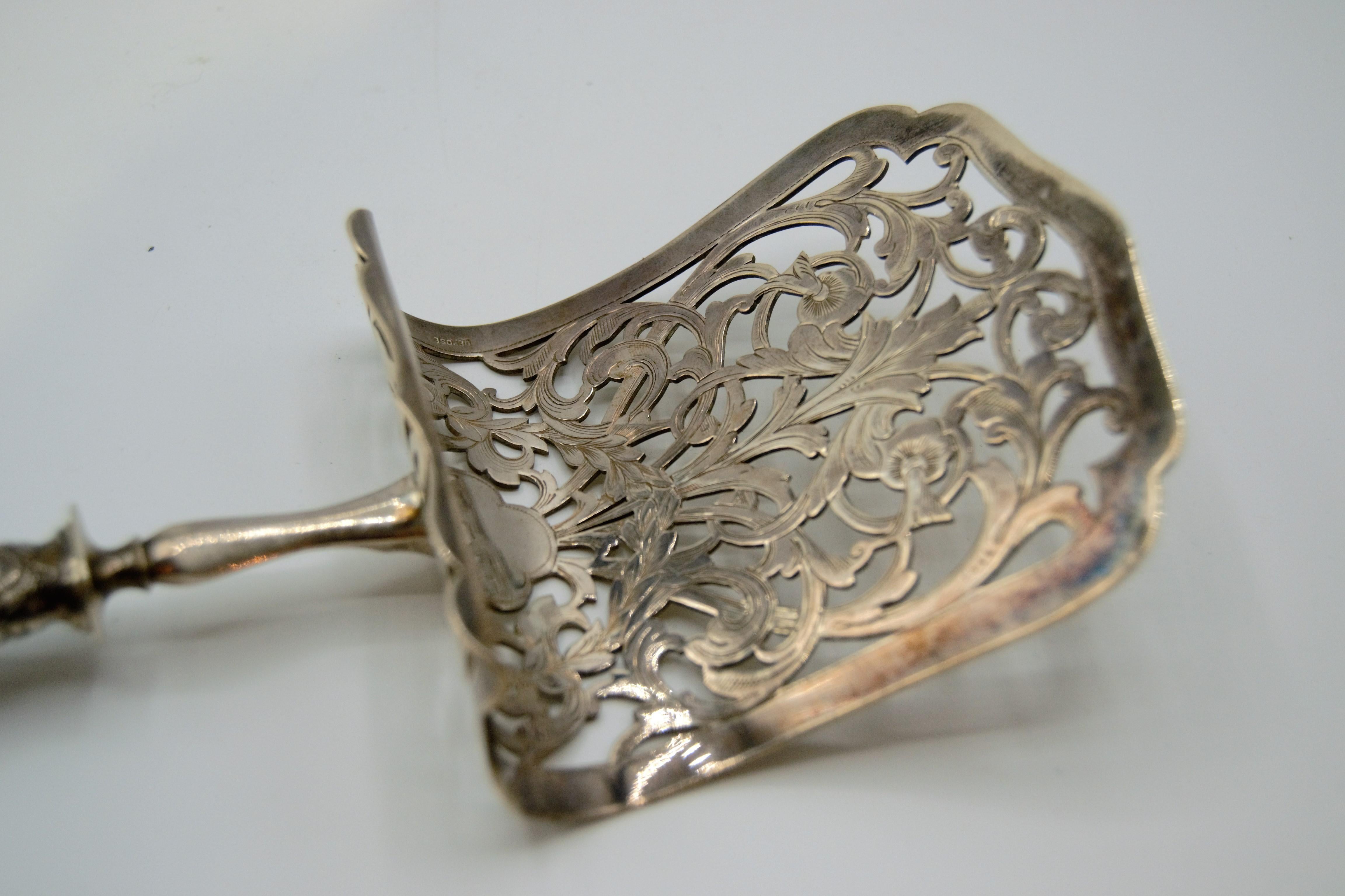 Henin French Solid Silver Asparagus / Pastry Server In Good Condition For Sale In Saint-Ouen, FR