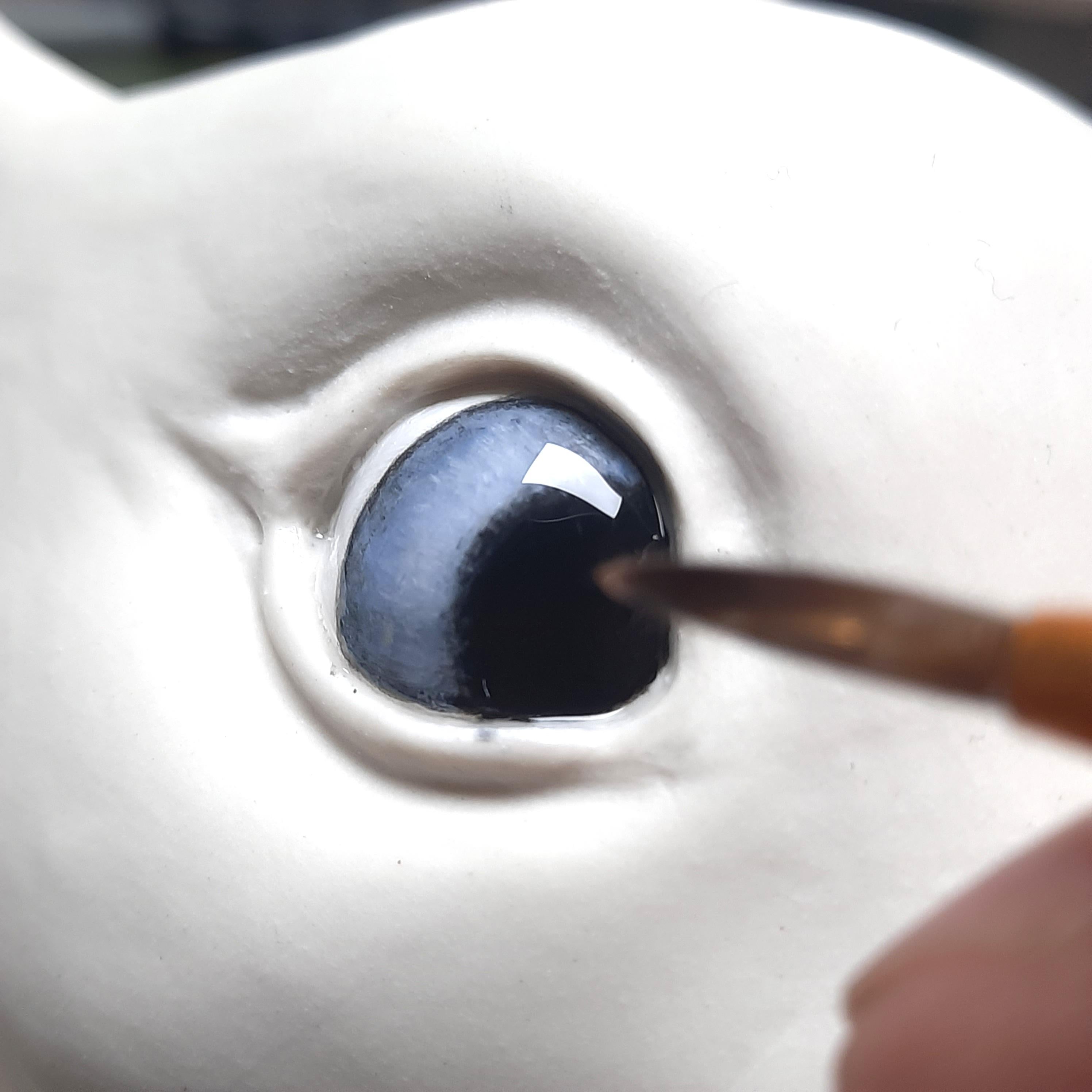 Questa eccezionale opera d'arte è attualmente in mostra e in vendita presso la Signet Contemporary Art Gallery e online. 