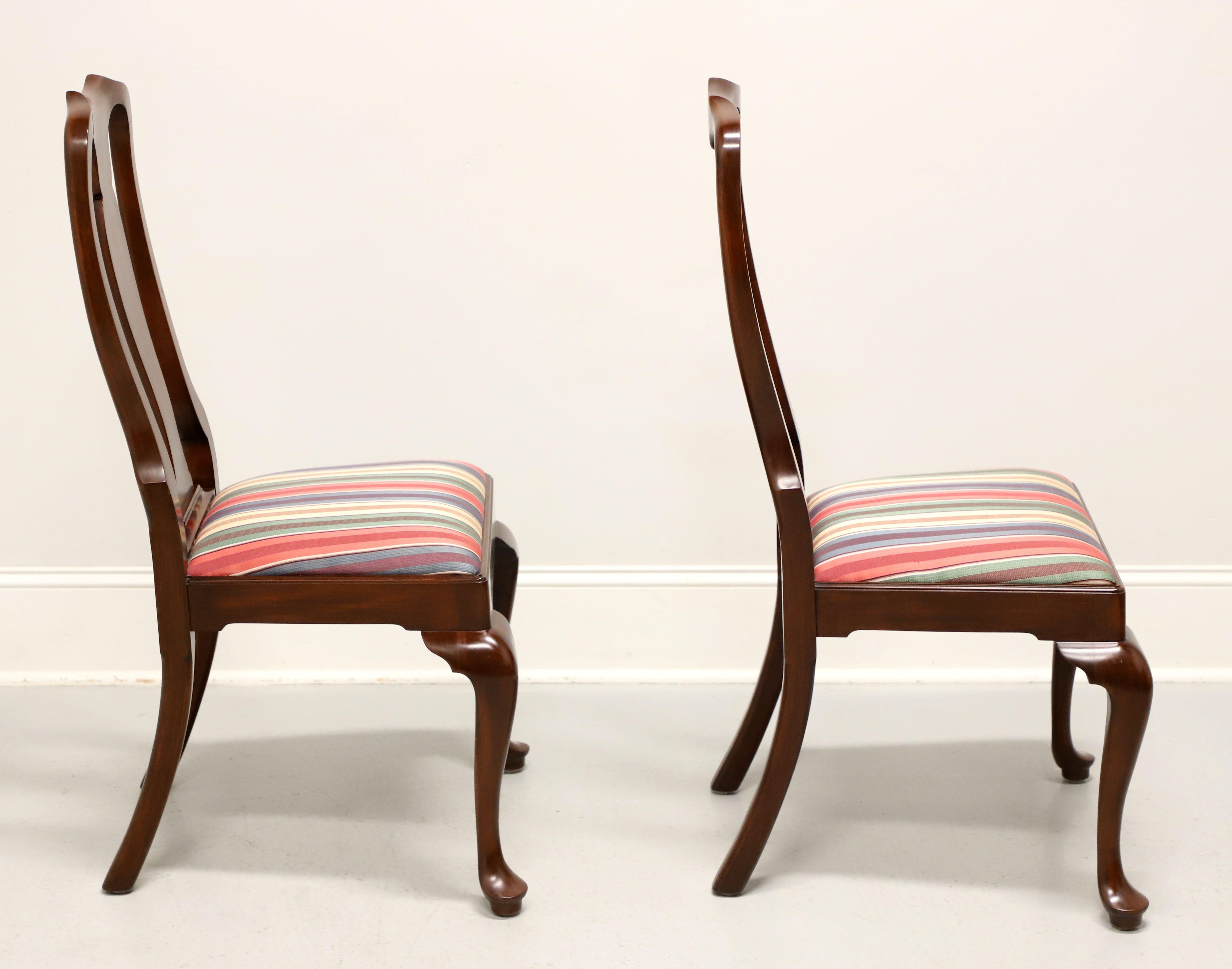 HENKEL HARRIS 105S 22 Wild Black Cherry Queen Anne Dining Side Chairs - Pair A In Good Condition In Charlotte, NC