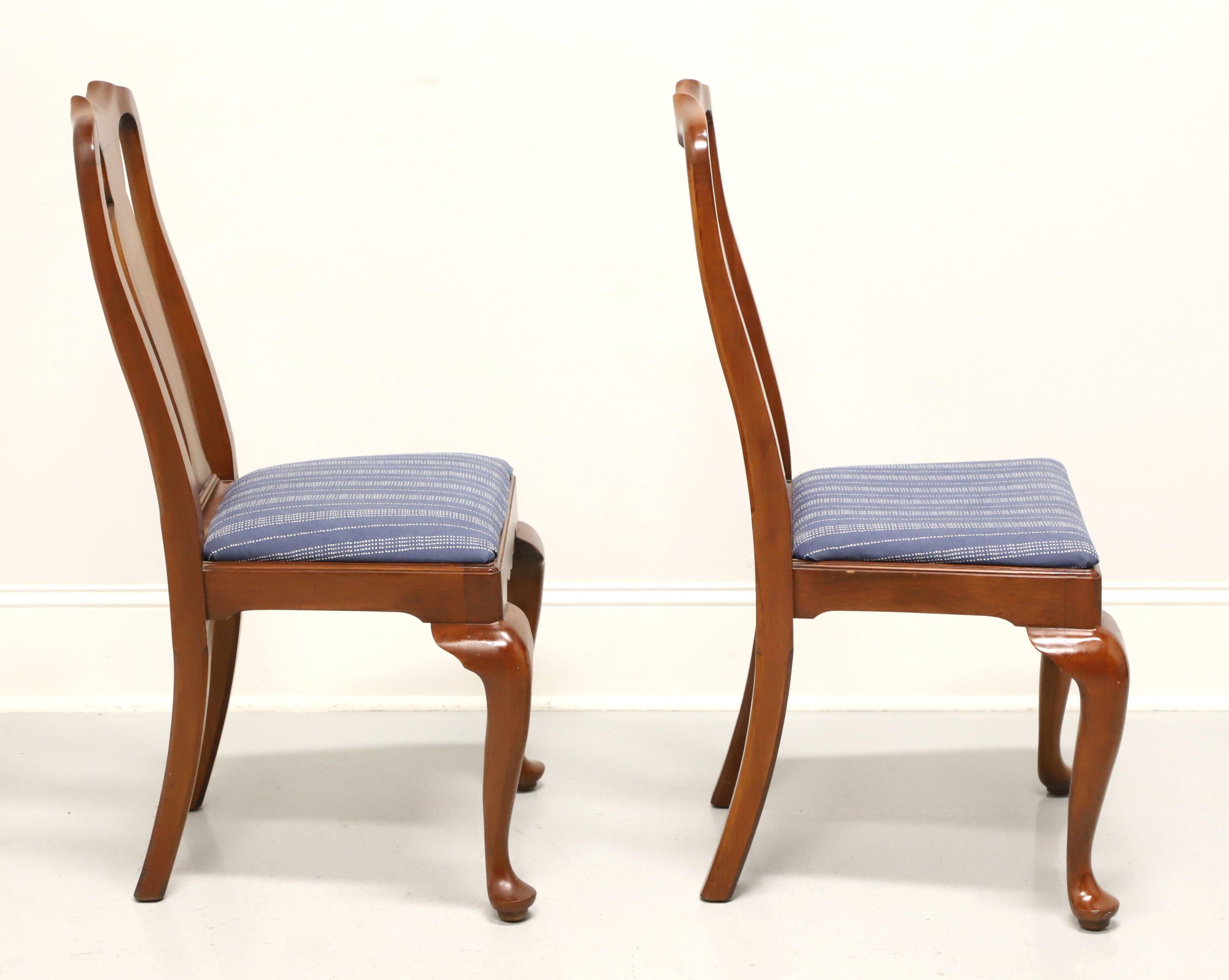 HENKEL HARRIS 109S 24 Wild Black Cherry Queen Anne Dining Side Chairs - Pair B In Good Condition In Charlotte, NC