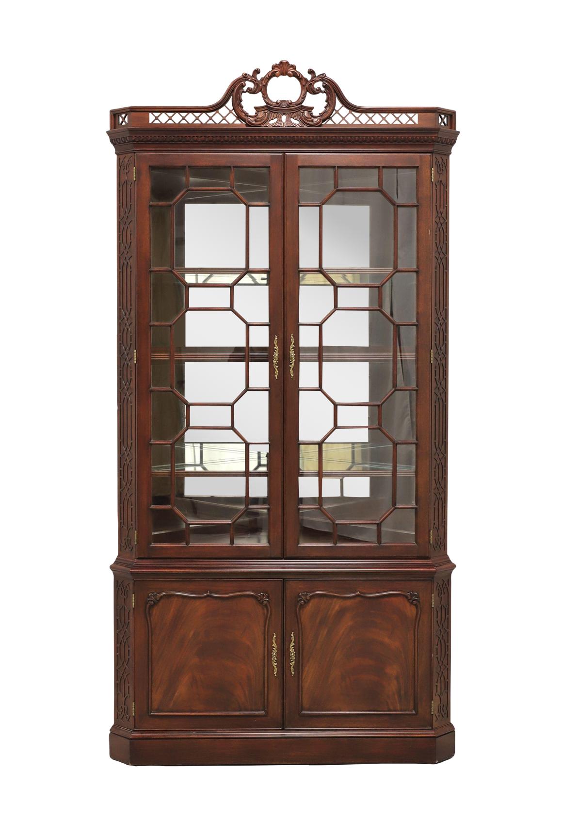 HENKEL HARRIS 1192 29 Mahogany Chippendale Corner Cupboard / Cabinet For Sale