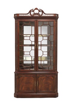 Used HENKEL HARRIS 1192 29 Mahogany Chippendale Corner Cupboard / Cabinet