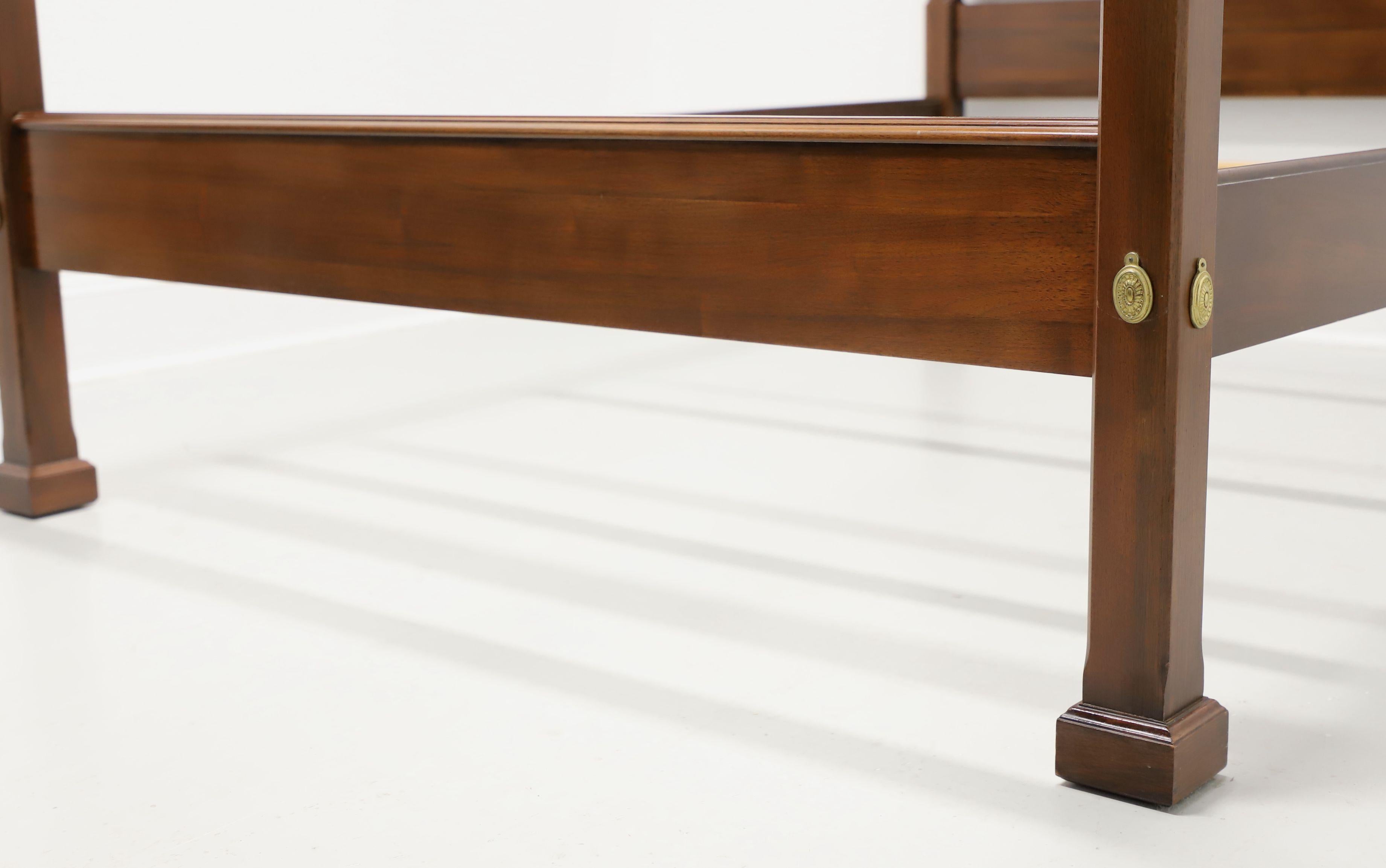 HENKEL HARRIS 170 15 Genuine Black Walnut Queen Size Pencil Post Bed In Good Condition In Charlotte, NC