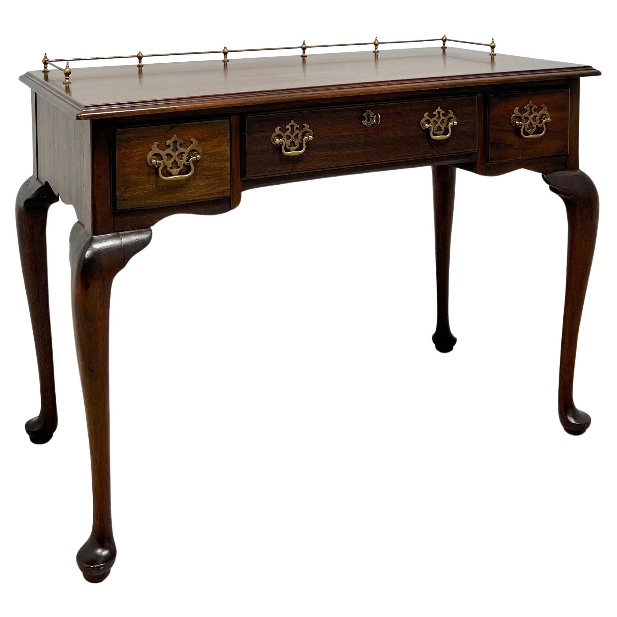 HENKEL HARRIS 2703 CD Connoisseur Distressed Mahogany Queen Anne Writing Desk