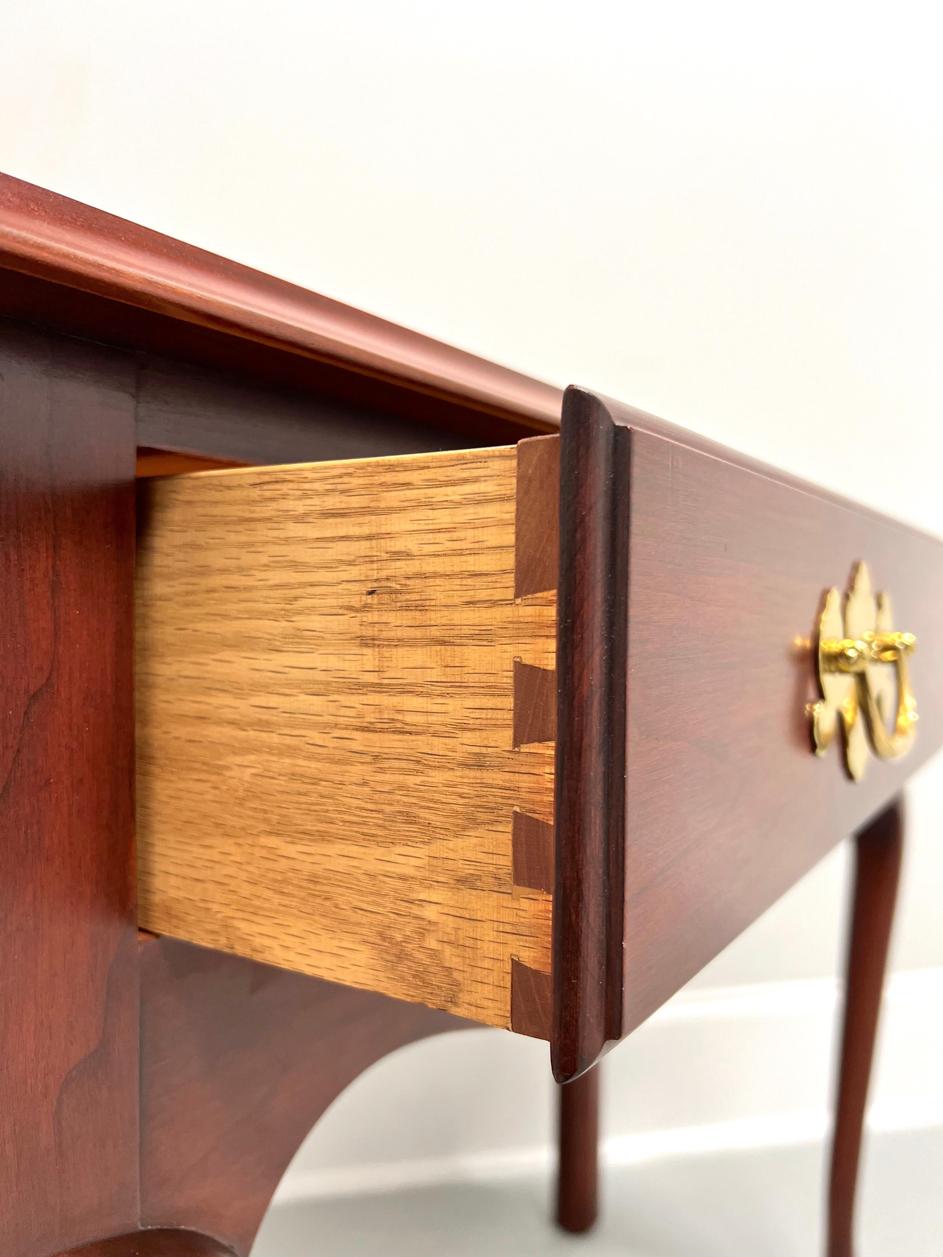 Brass HENKEL HARRIS 5708 24 Solid Wild Black Cherry Queen Anne Console Table