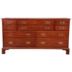 Henkel Harris American Chippendale Solid Mahogany Ten-Drawer Dresser