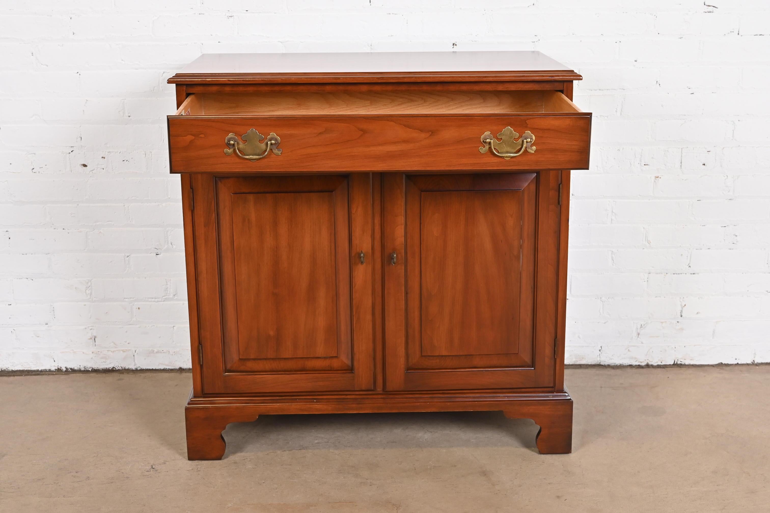 Henkel Harris American Colonial Cherry Wood Server or Bar Cabinet, Restored For Sale 1