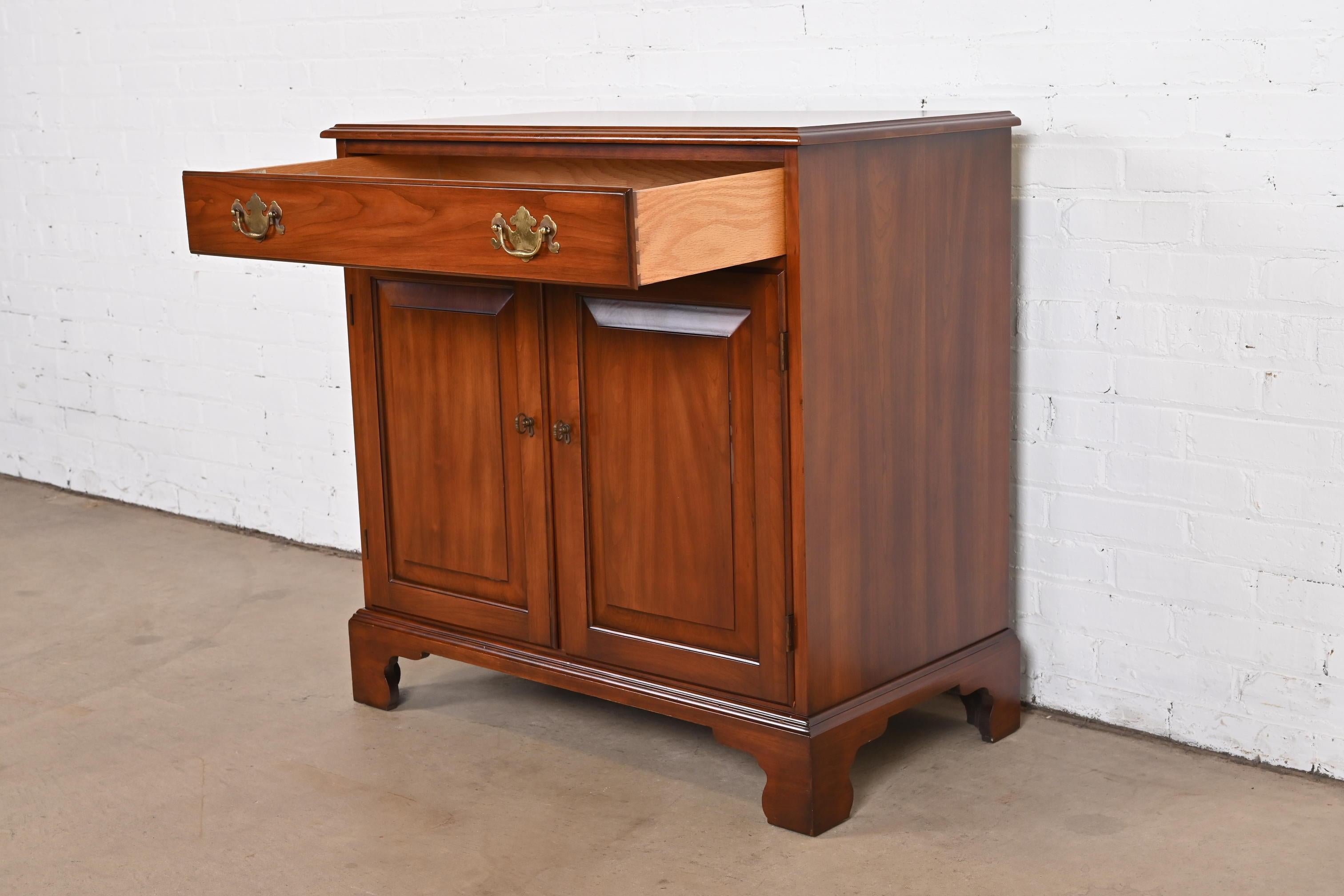 Henkel Harris American Colonial Cherry Wood Server or Bar Cabinet, Restored For Sale 2