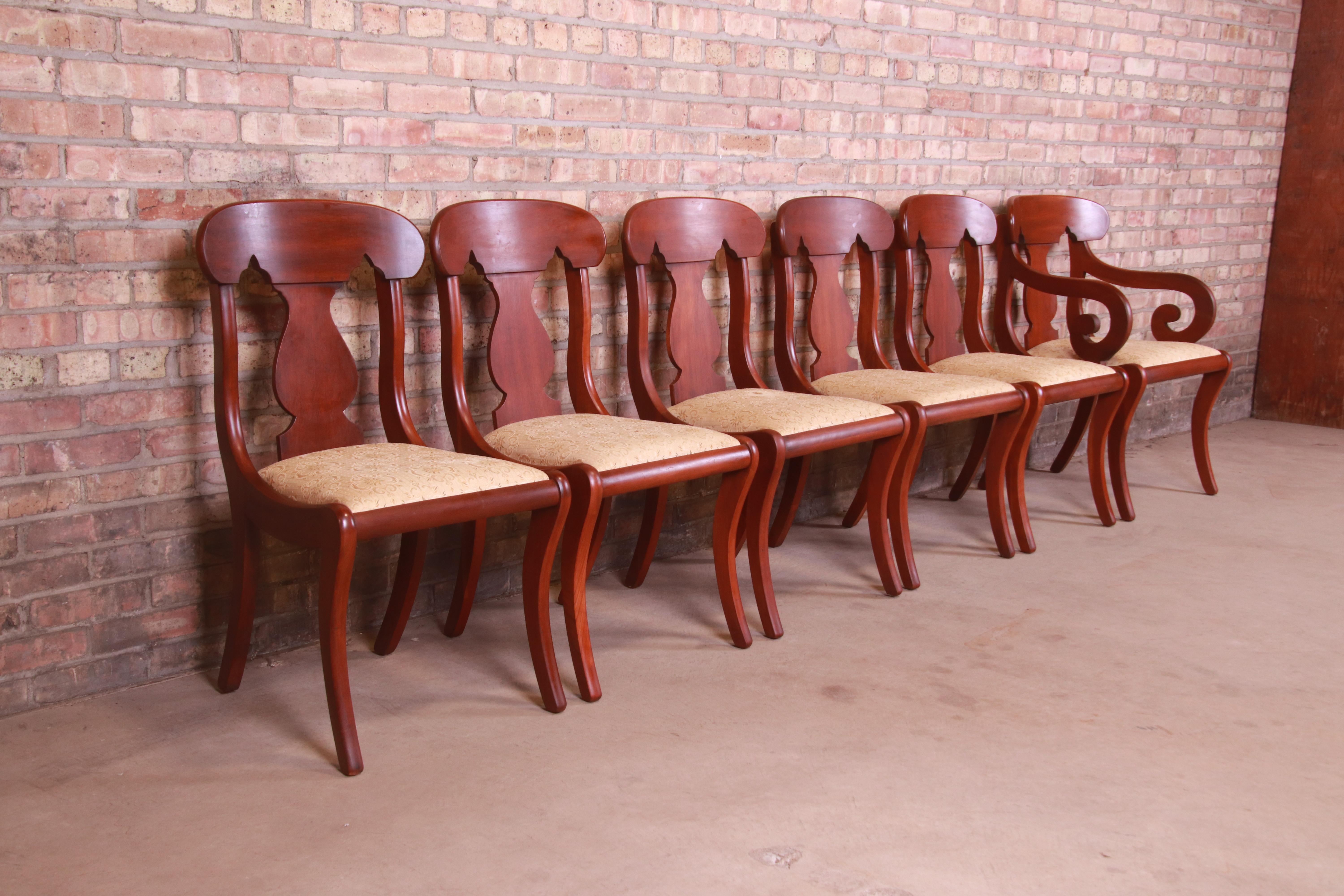 Henkel Harris American Colonial Solid Cherry Wood Dining Chairs, Set of Six In Good Condition In South Bend, IN