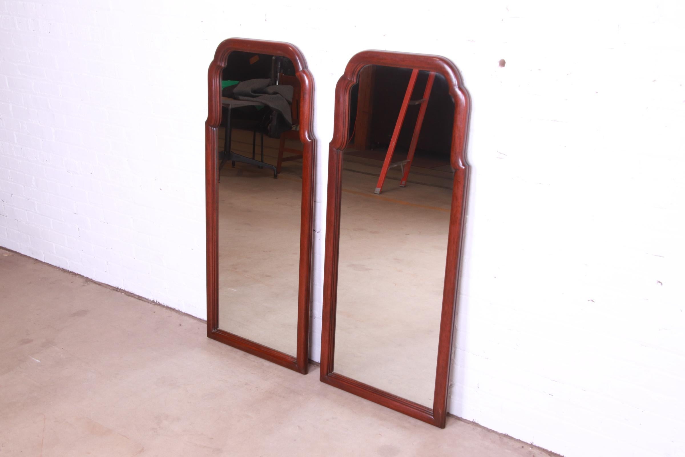 Henkel Harris Carved Mahogany Framed Tall Mirrors, Pair In Good Condition In South Bend, IN
