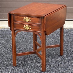 Henkel Harris Chippendale Solid Cherry Drop Leaf Chairside Pembroke Table 5425