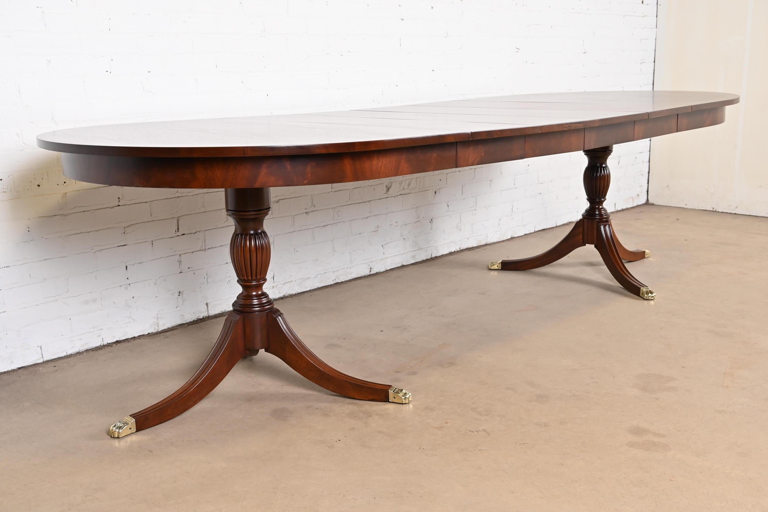 20th Century Henkel Harris Georgian Banded Mahogany Double Pedestal Dining Table, Refinished For Sale