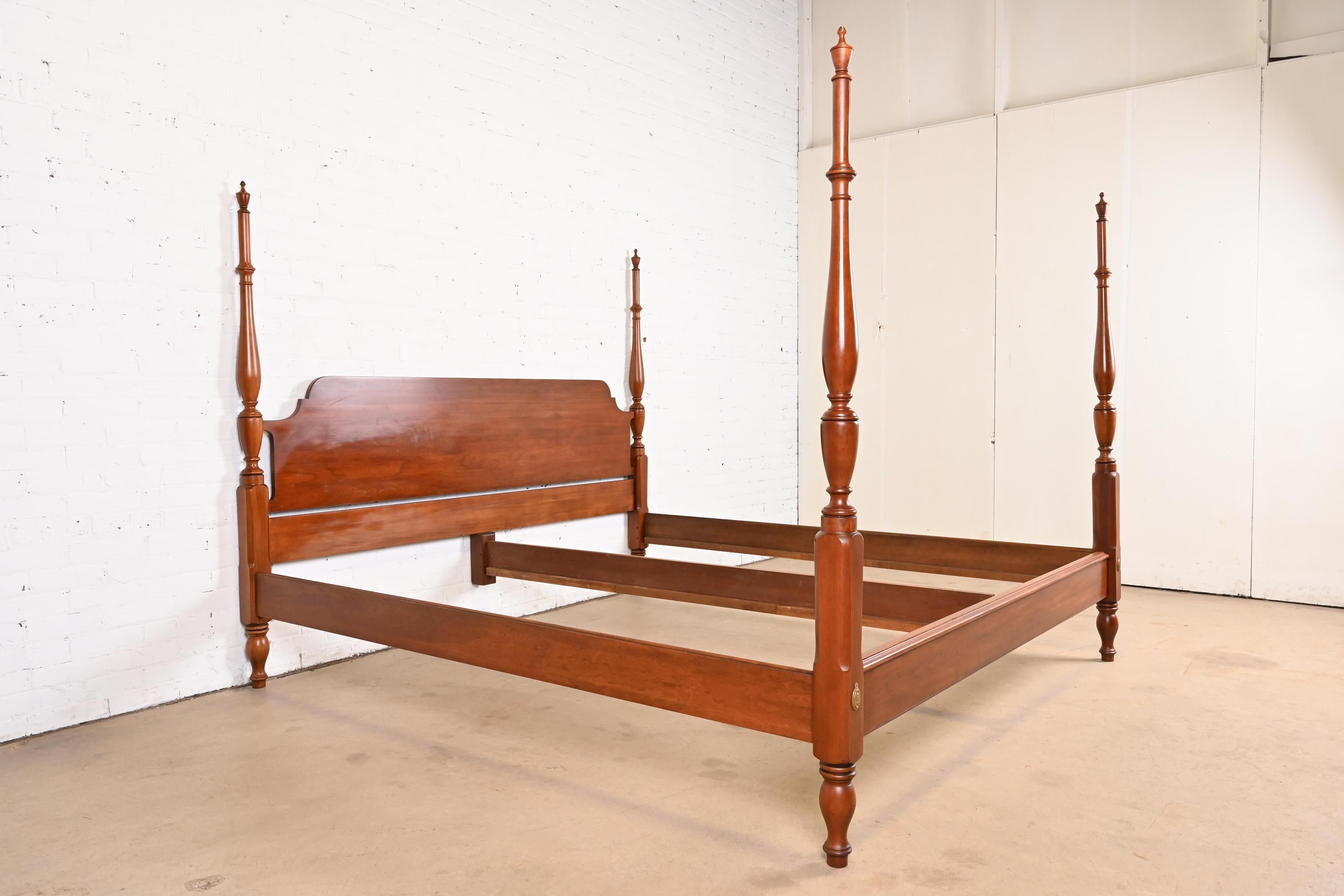 Henkel Harris Georgian Carved Cherry Wood King Size Poster Bed 2