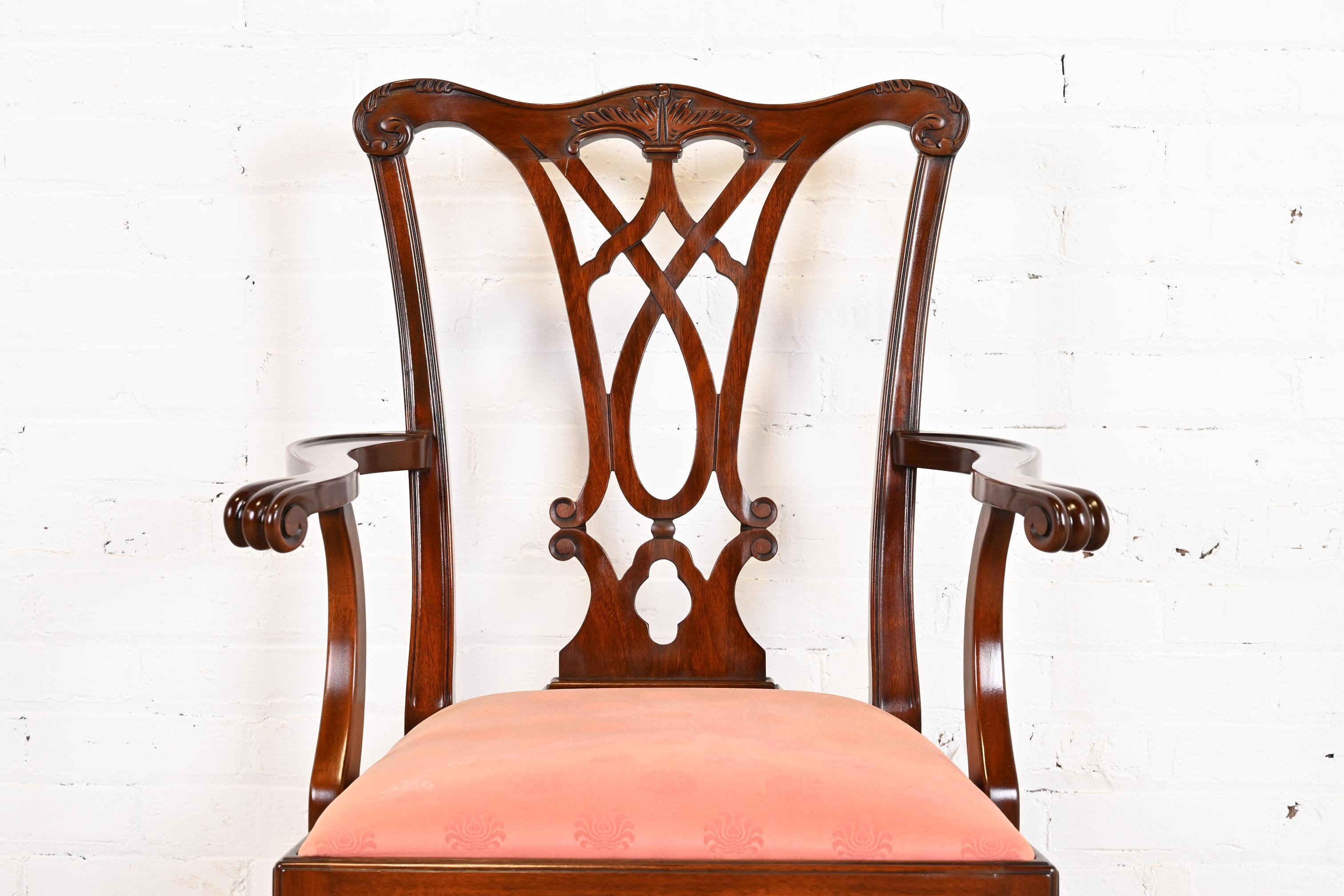 Henkel Harris Georgian Carved Mahogany Dining Chairs, Set of Eight For Sale 4